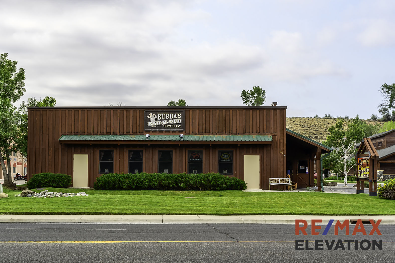 Profitable Turn-Key BBQ Restaurant with Franchise Support in Cody, WY – Prime Location Near Yellowstone, 512 Yellowstone Avenue, Cody, WY 82414