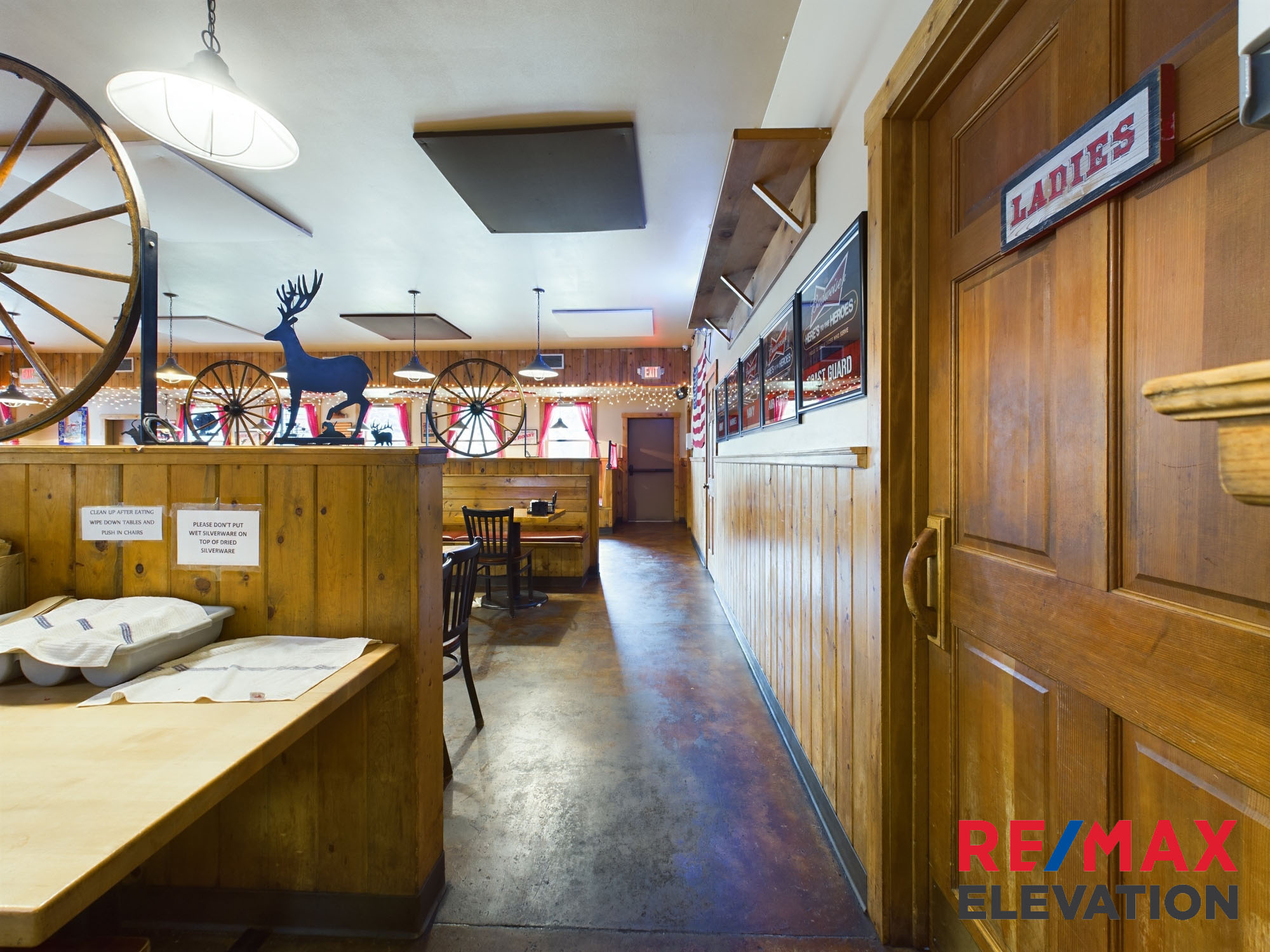 Profitable Turn-Key BBQ Restaurant with Franchise Support in Cody, WY – Prime Location Near Yellowstone, 512 Yellowstone Avenue, Cody, WY 82414