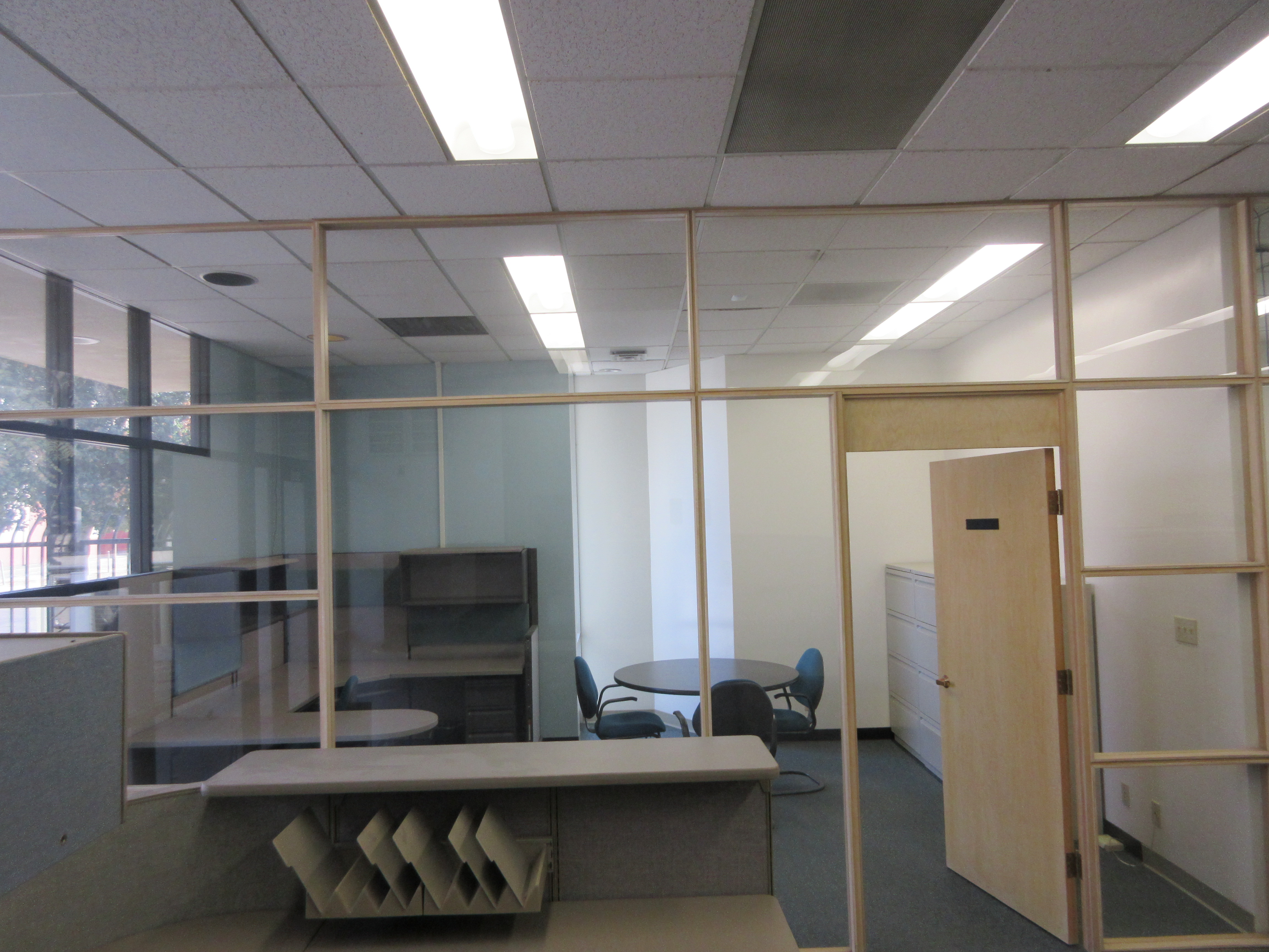 Downtown Lemoore High Visibility Space , 208 West D Street, Lemoore, CA 93245