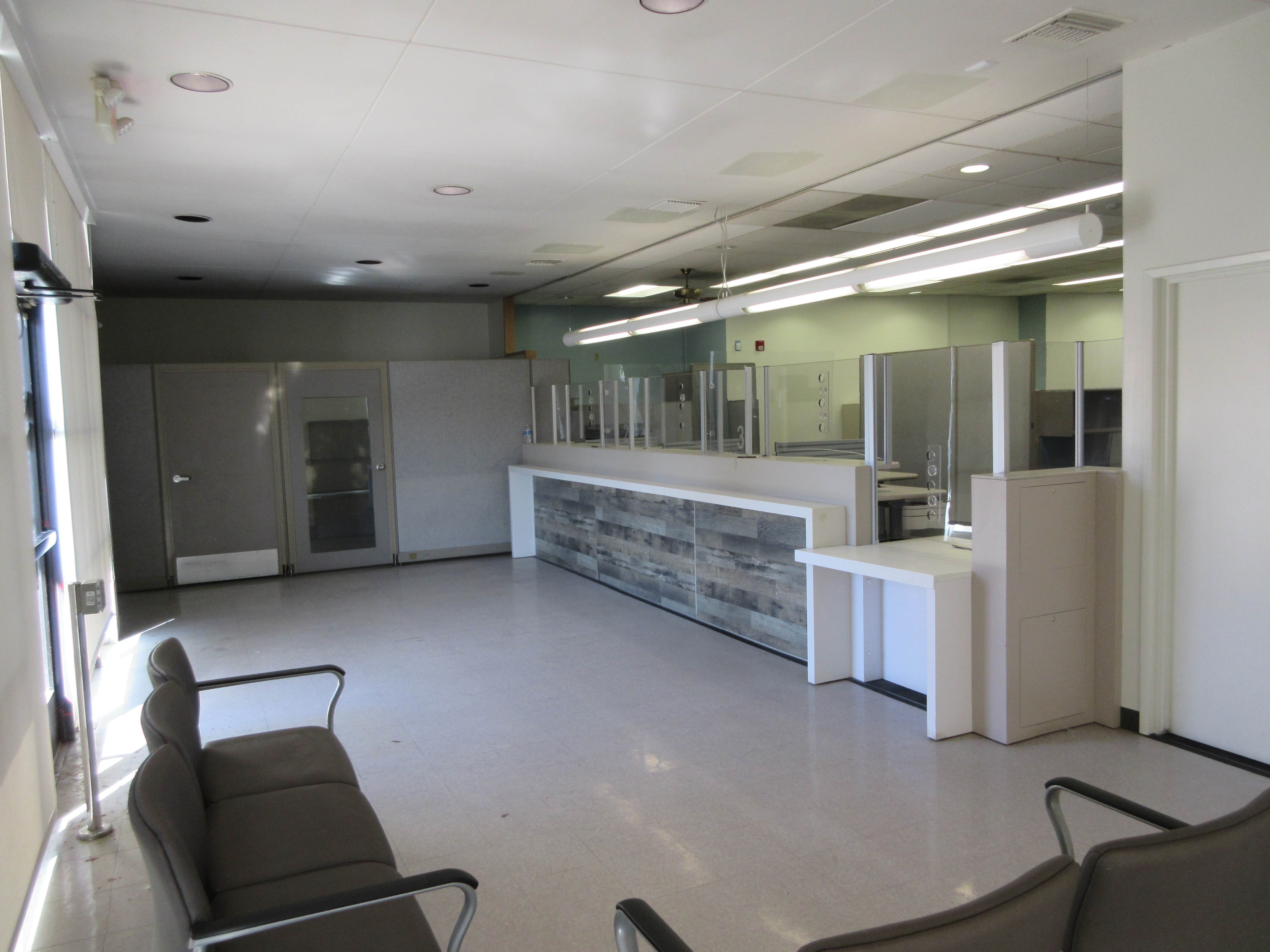 Downtown Lemoore High Visibility Space , 208 West D Street, Lemoore, CA 93245