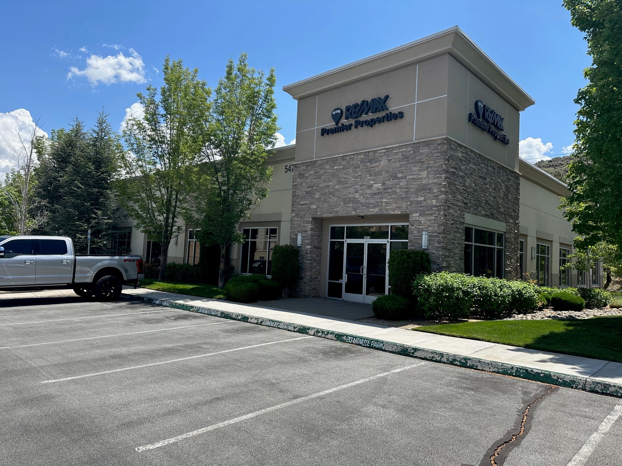 Reno Corporate, 5476 Reno Corporate Drive, Reno, NV 89511