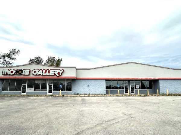 3851-3859 North Huron Road, Pinconning - Former Family Dollar