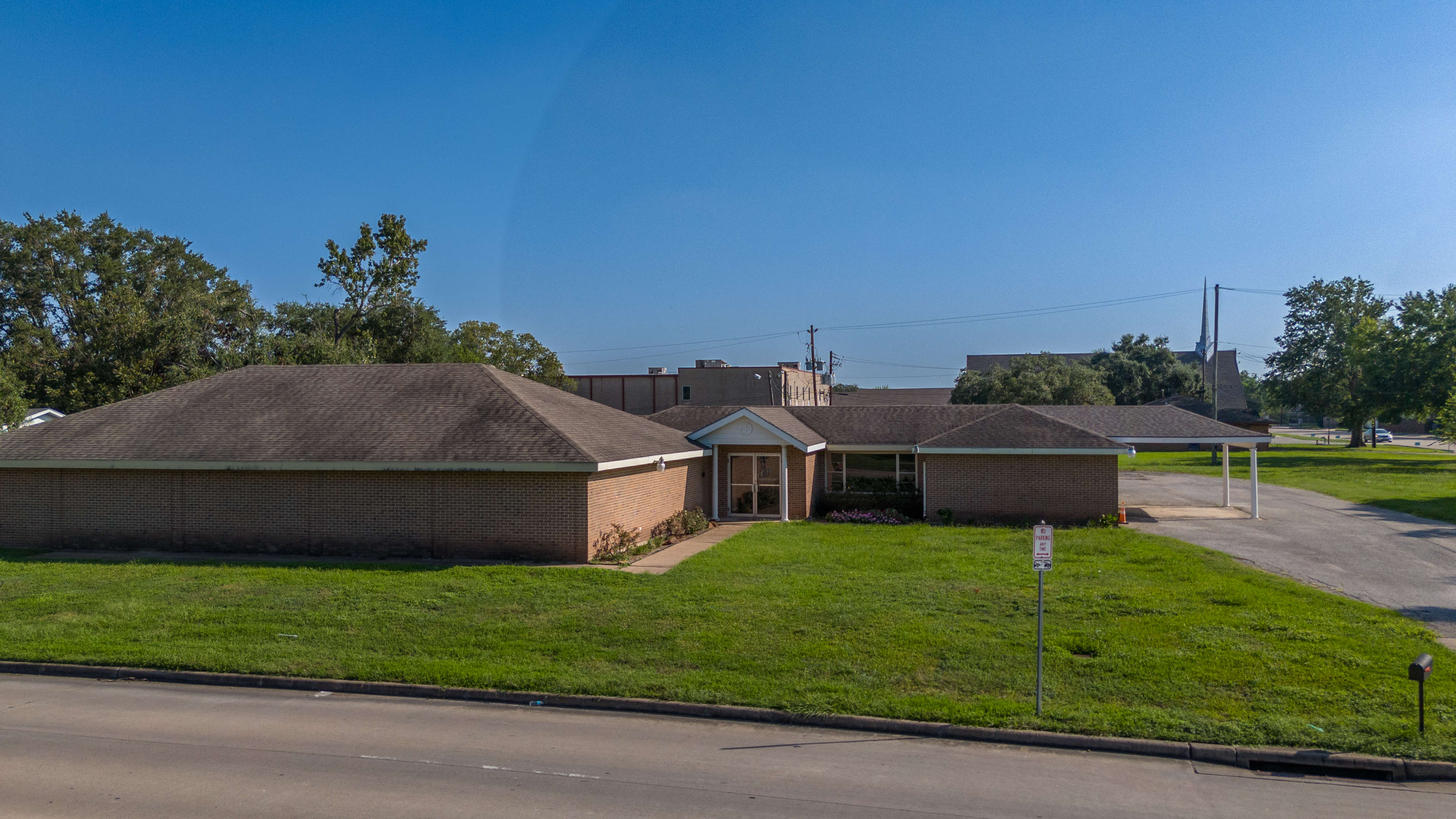 Missouri City Funeral Home FOR SALE on 419 Present Street, realnex.com