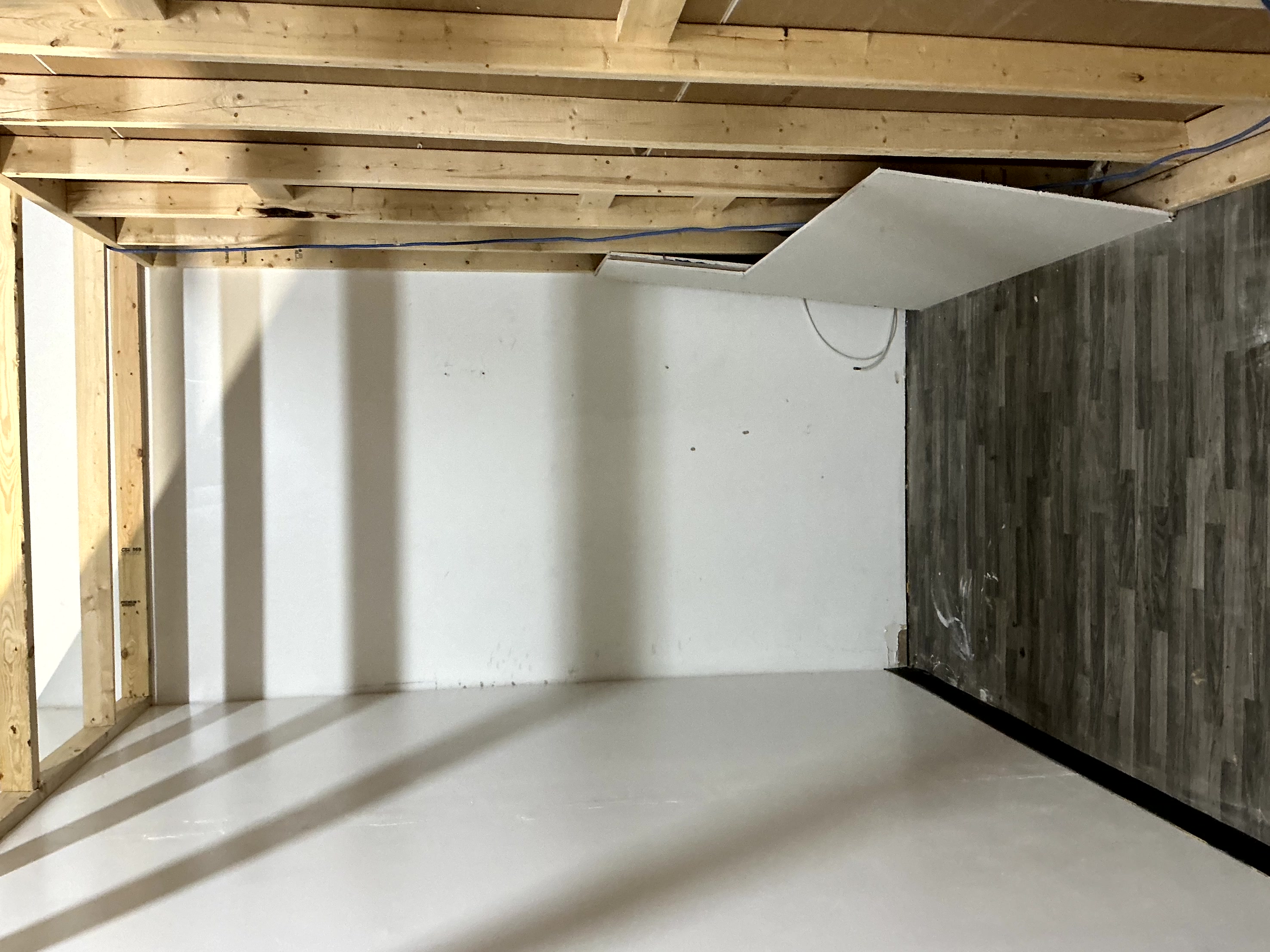 890 sq ft Southside Columbus retail or office space! 1505 Frebis Ave, Unit D, 1505 Frebis Avenue, Columbus, OH 43206