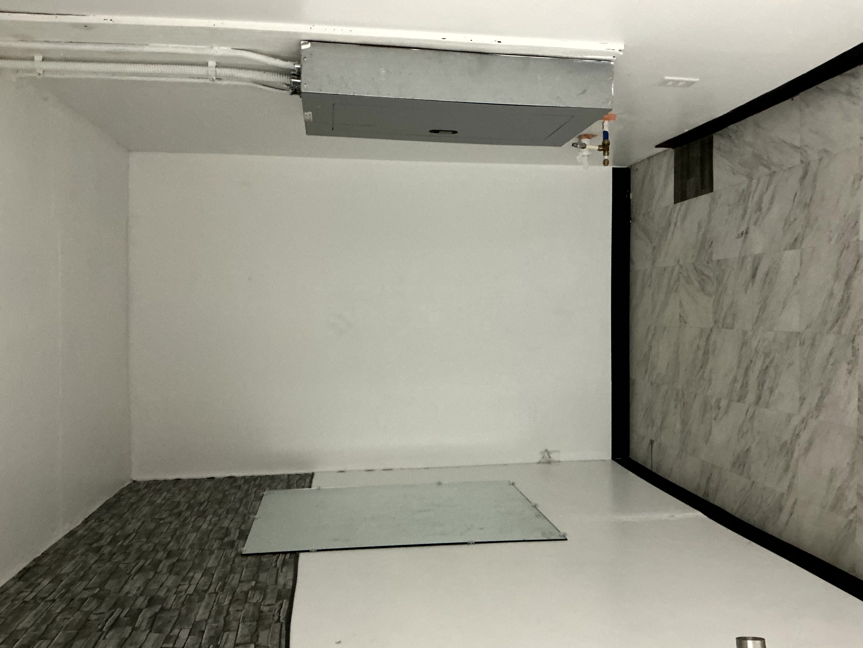 890 sq ft Southside Columbus retail or office space! 1505 Frebis Ave, Unit D, 1505 Frebis Avenue, Columbus, OH 43206