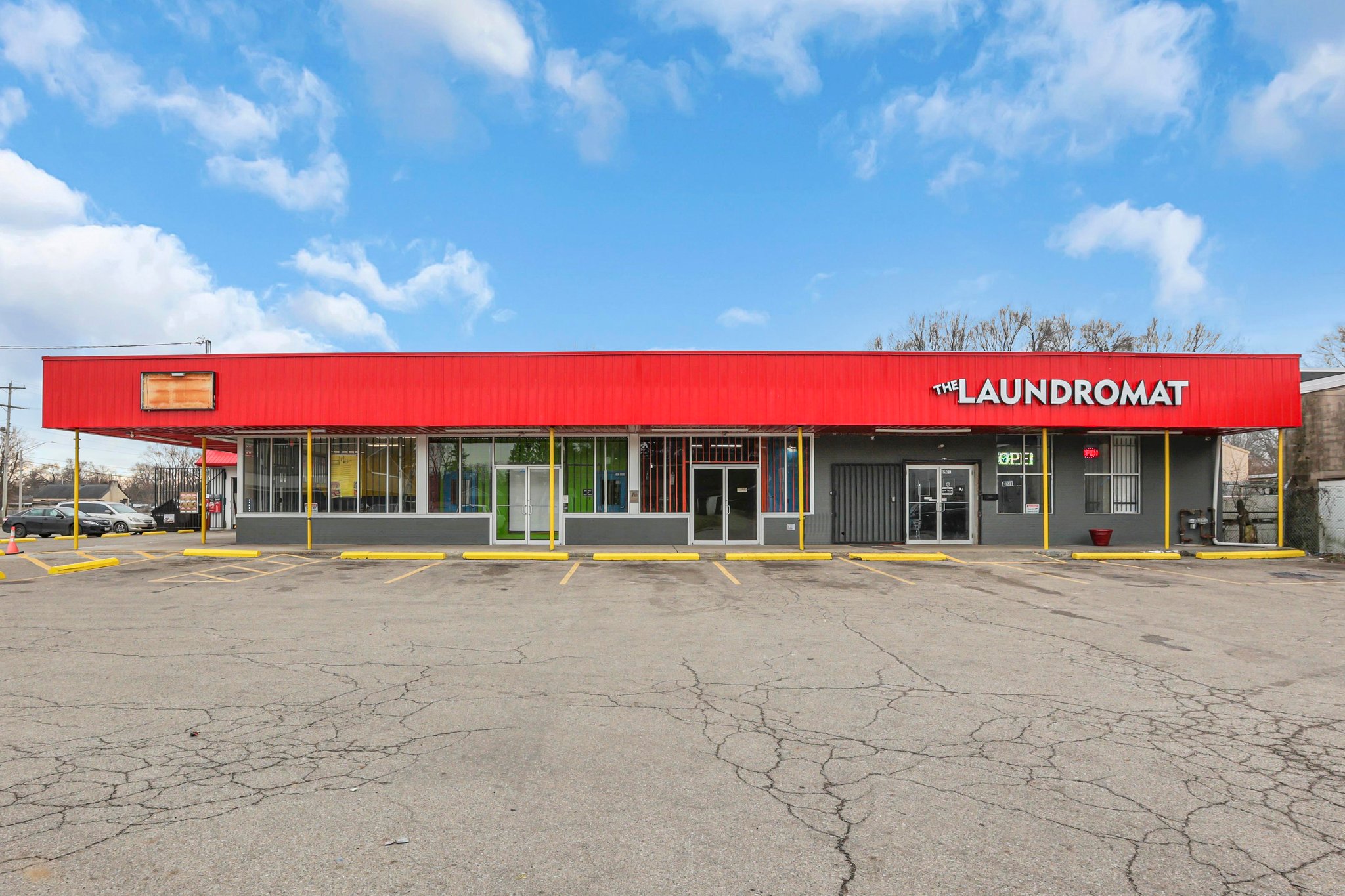 890 sq ft Southside Columbus retail or office space! 1505 Frebis Ave, Unit D, 1505 Frebis Avenue, Columbus, OH 43206