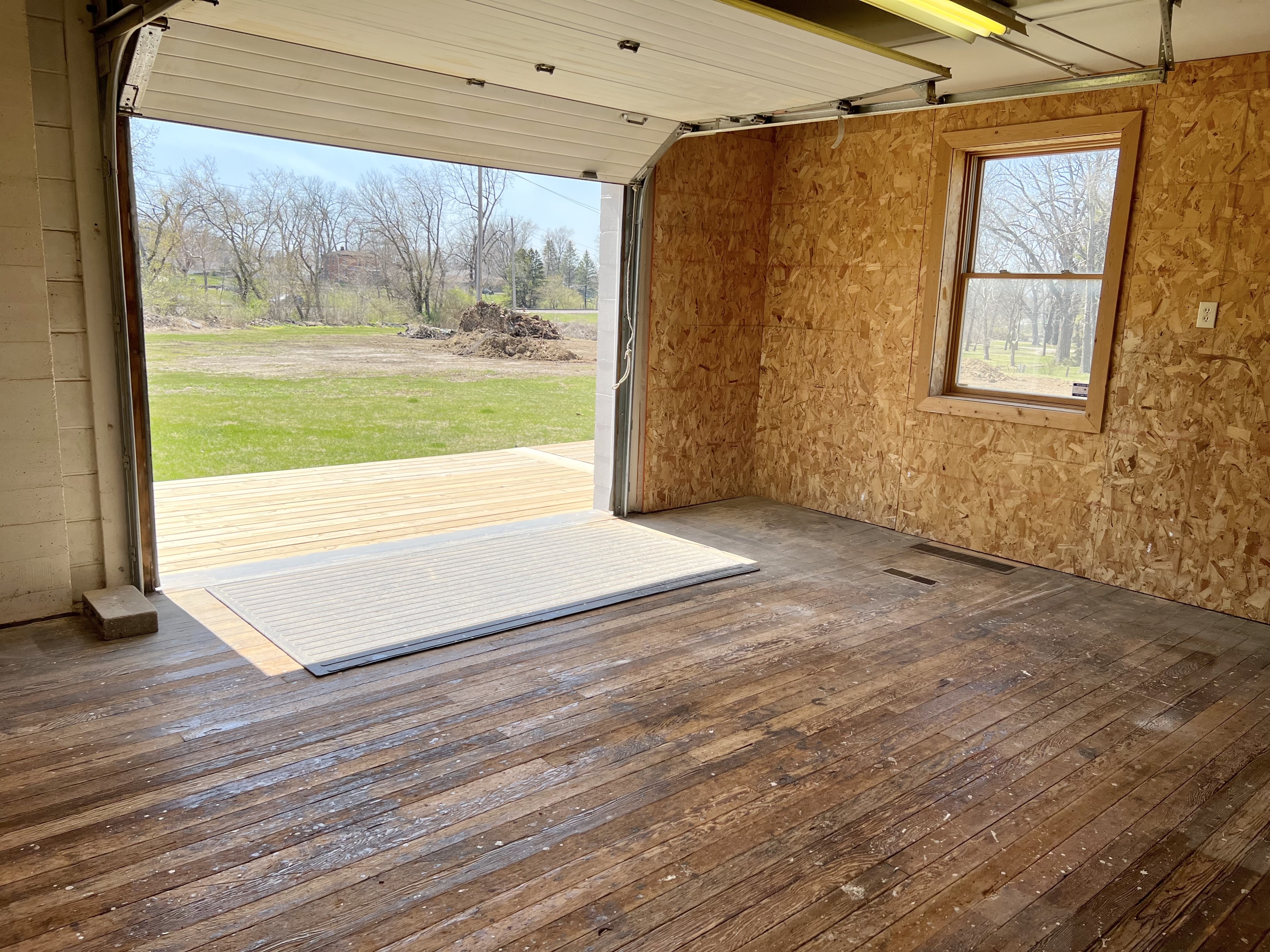 219 West 11th Street North, Newton, IA 50208