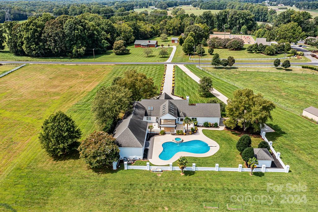 14 acre estate
