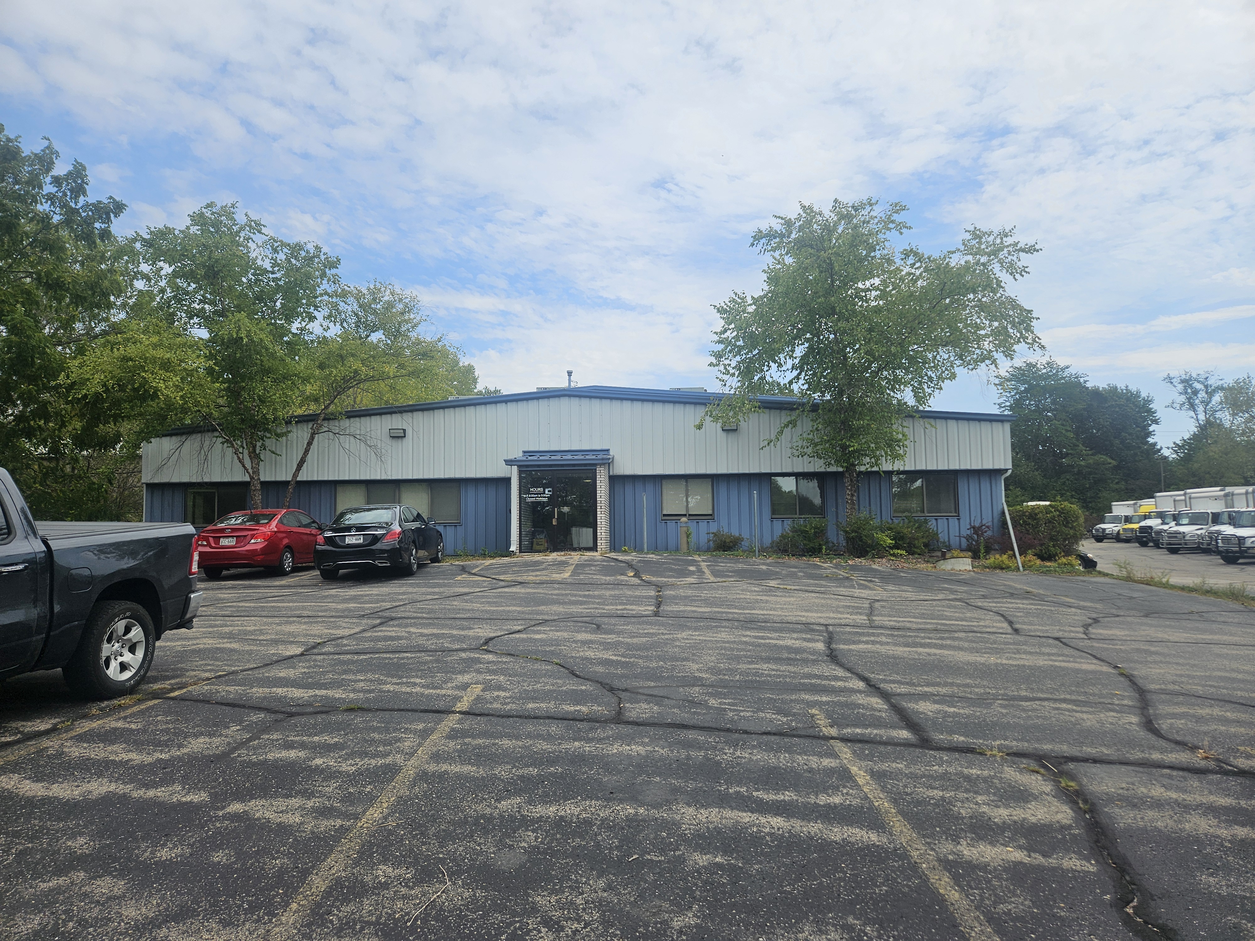 Office / Flex / Warehouse Building for Lease, 4253 Argosy Court, Madison, WI 53714