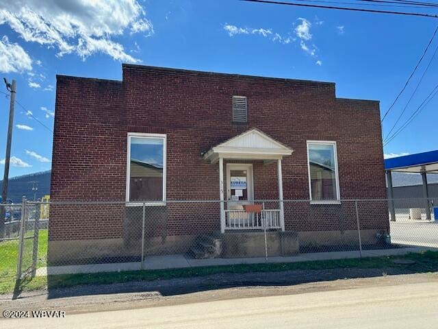WB-99657, 417 2nd Street, Williamsport, PA 17701