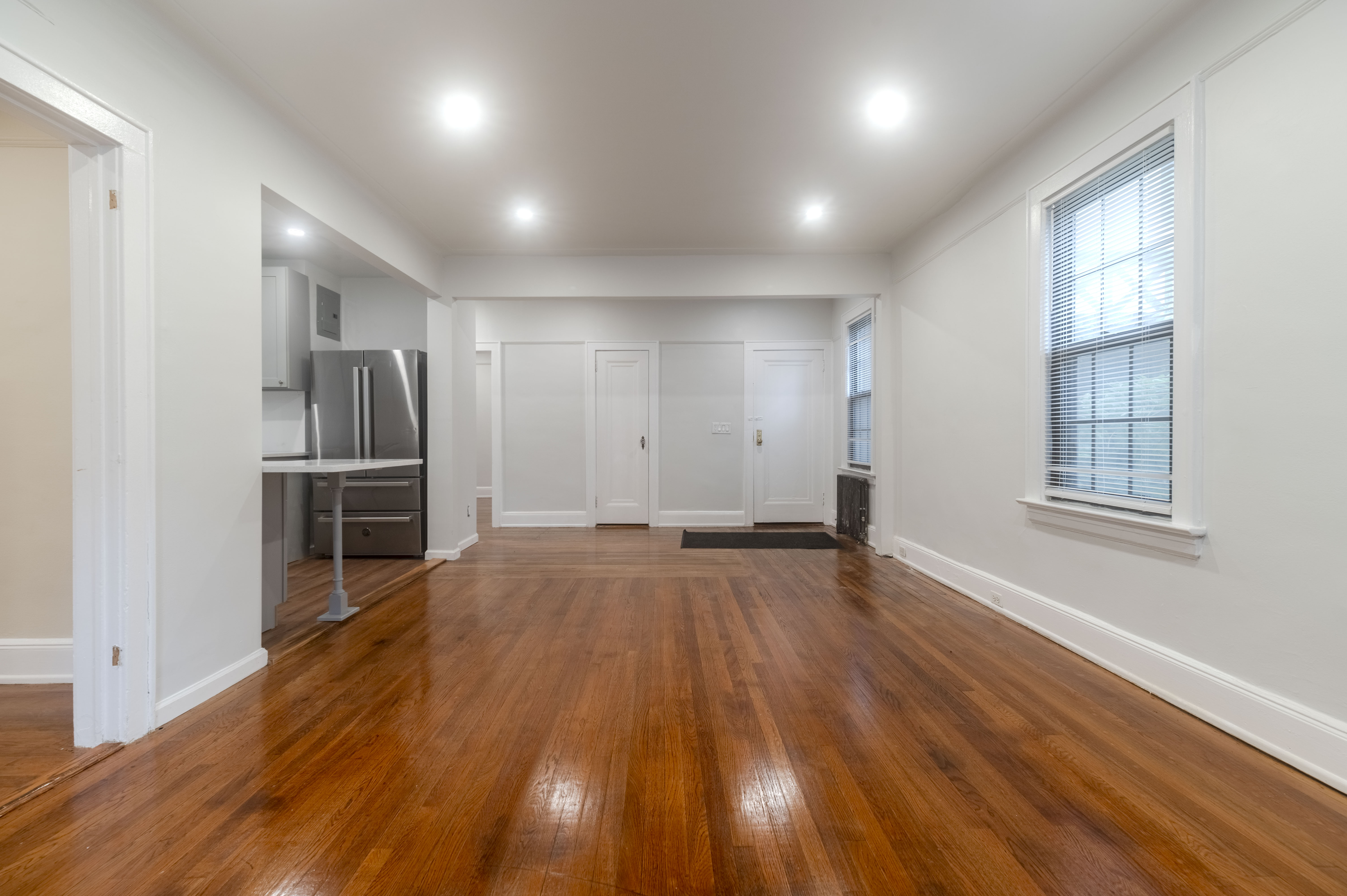 43-20 Hamilton Place, Douglaston NY 11363, 43-20 Hamilton Place, Queens, NY 11363