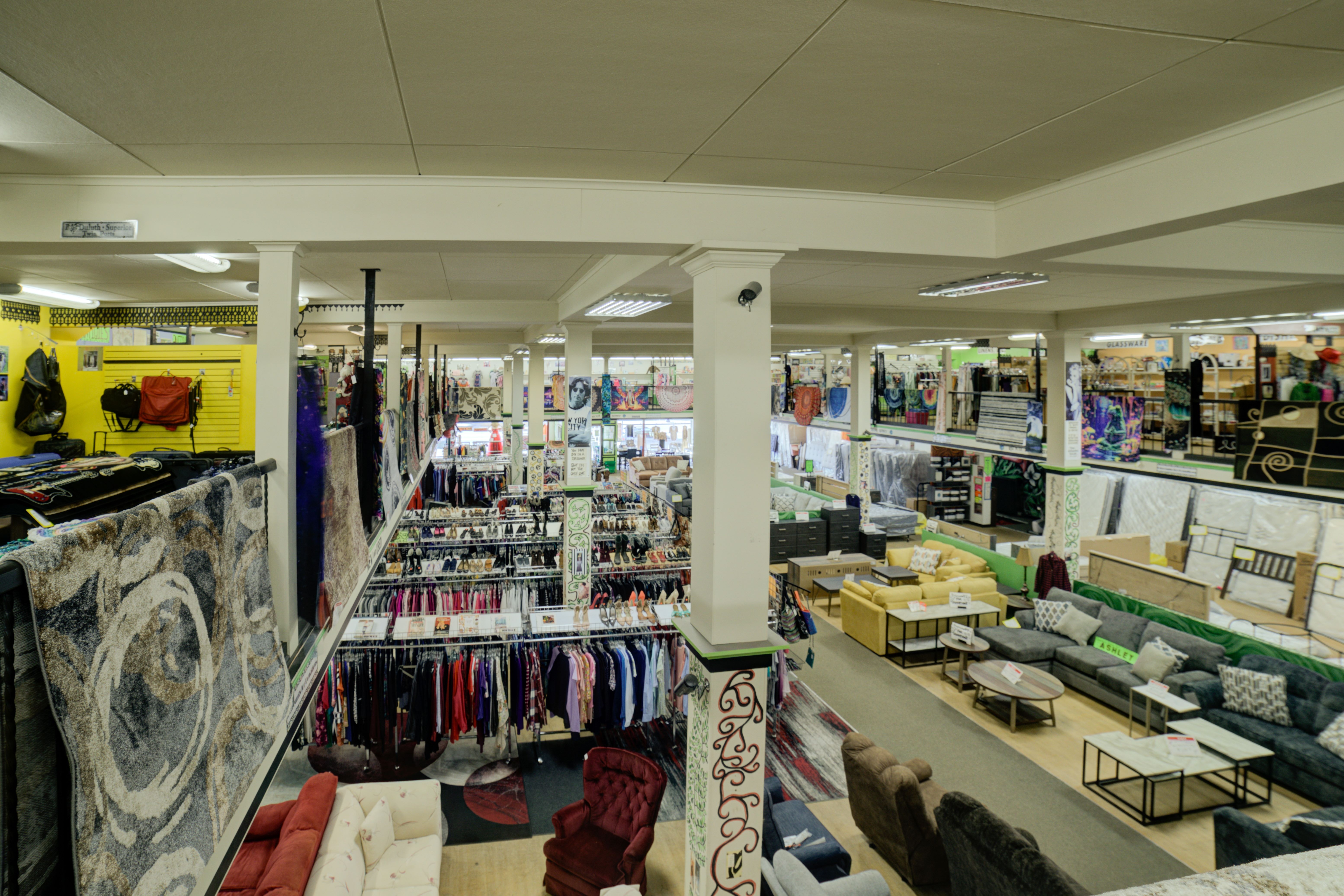 Earth Exchange | Prime Retail in Superior, 1713 Belknap Street, Superior, WI 54880
