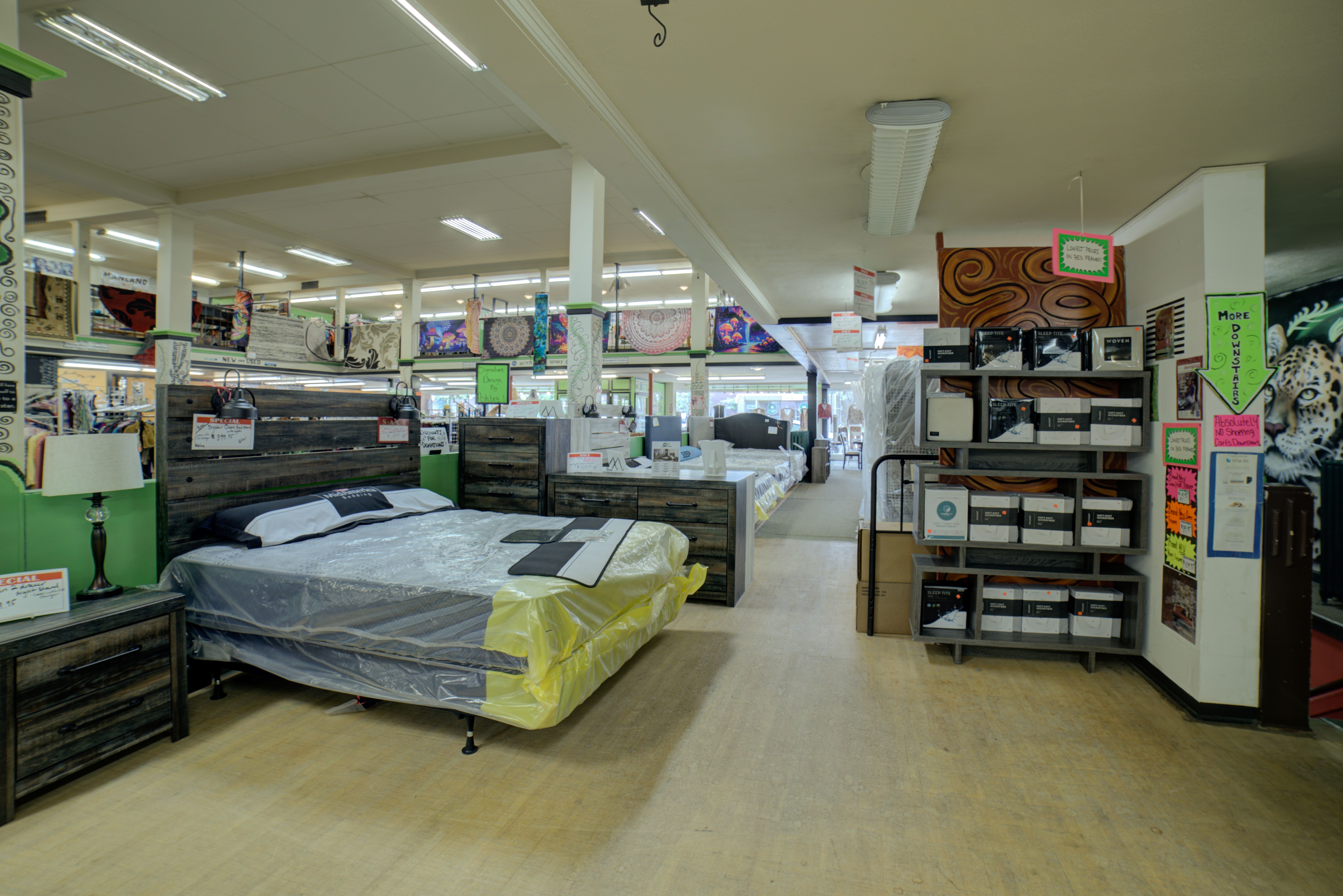 Earth Exchange | Prime Retail in Superior, 1713 Belknap Street, Superior, WI 54880