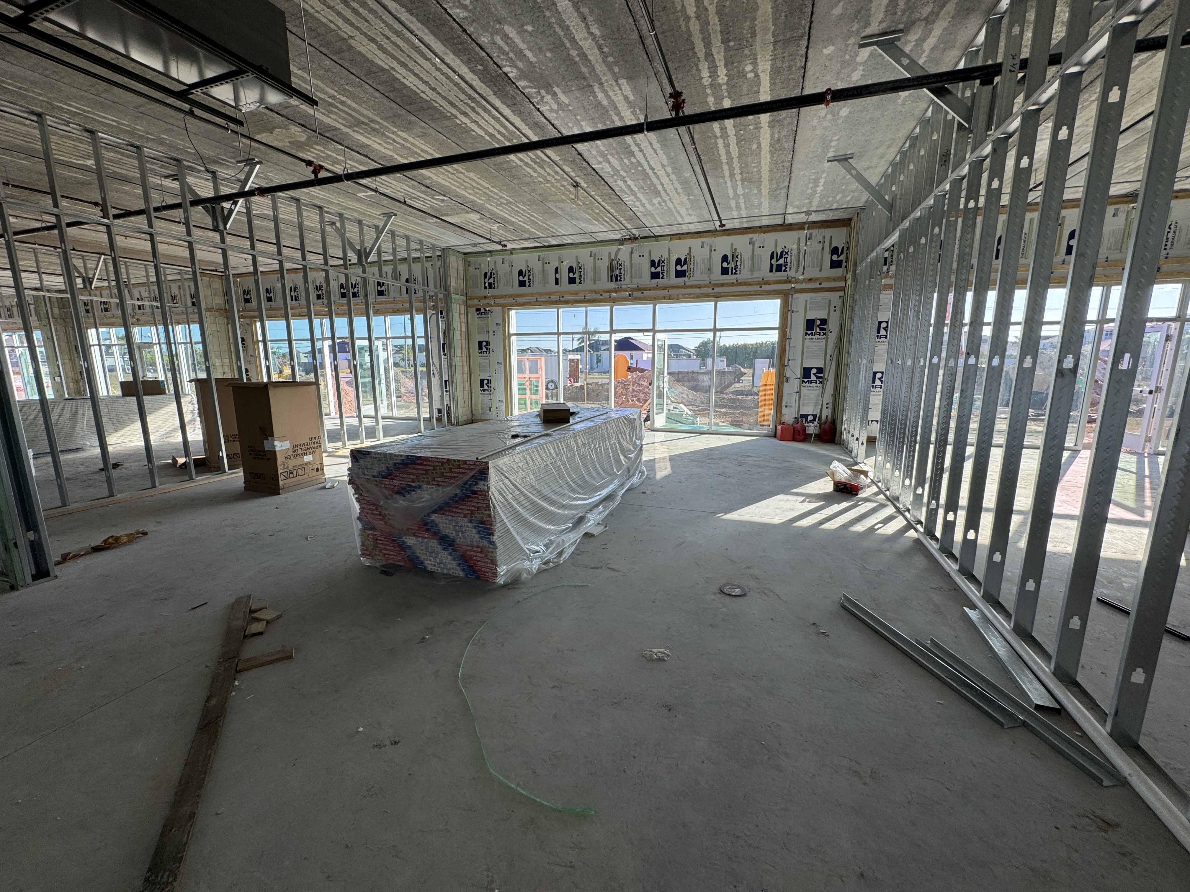 122 Chiquita Boulevard South, Cape Coral, FL 33991