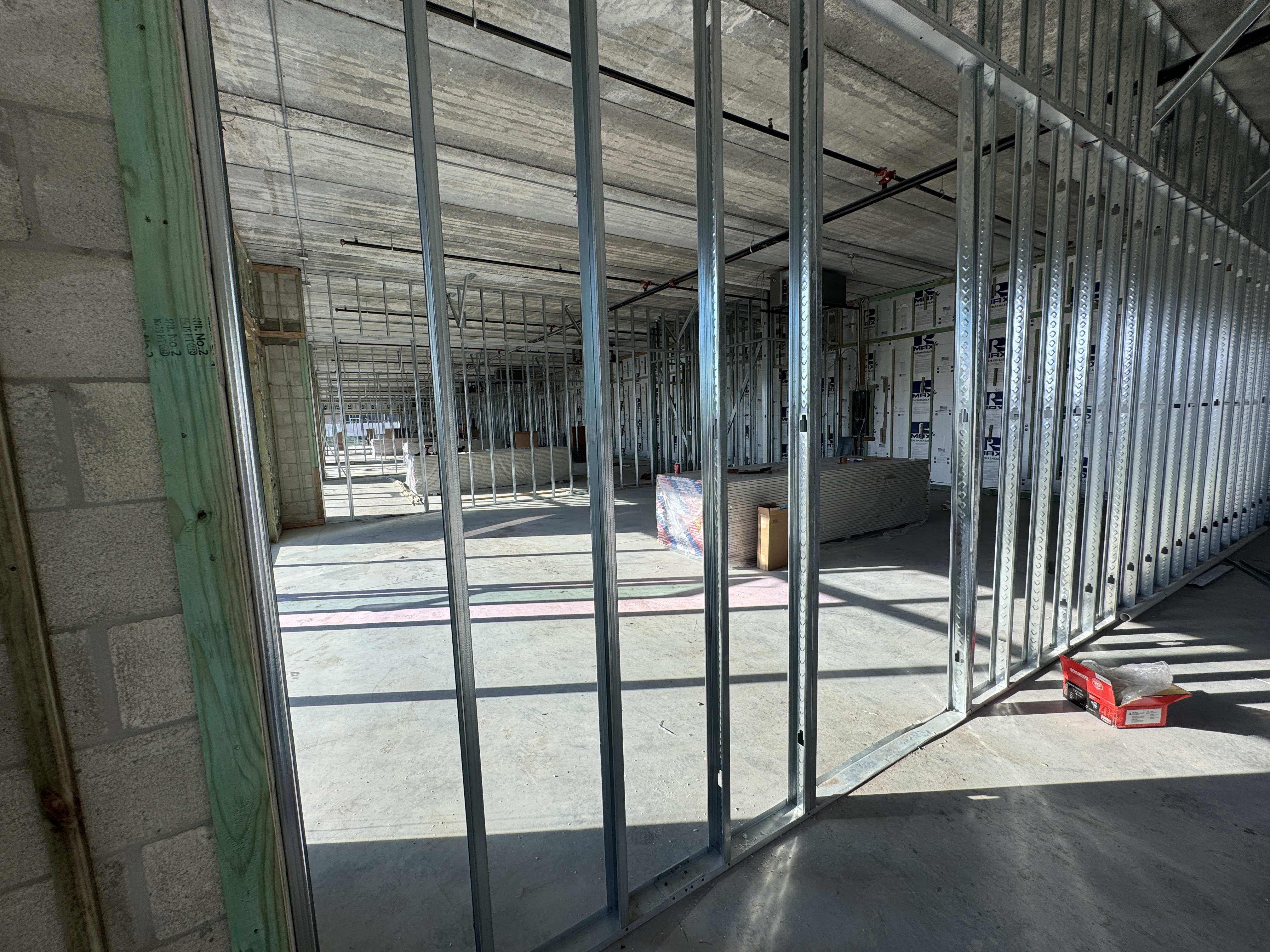 122 Chiquita Boulevard South, Cape Coral, FL 33991