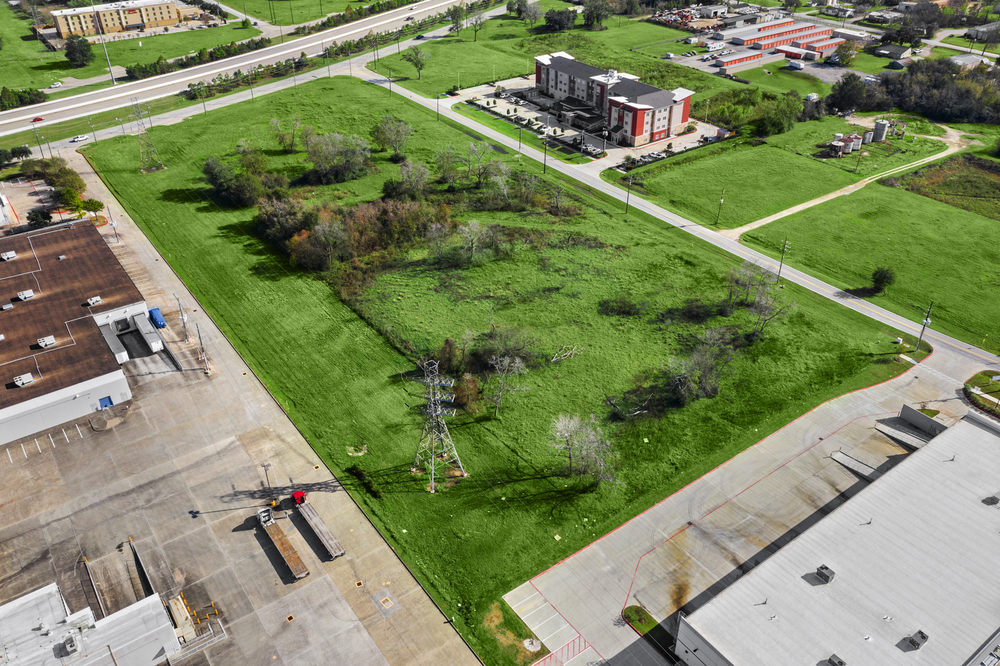 Retail Development land w/ Offsite Detention for Sale – 2.54 AC, 14245 Medical Complex Drive, Tomball, TX 77377