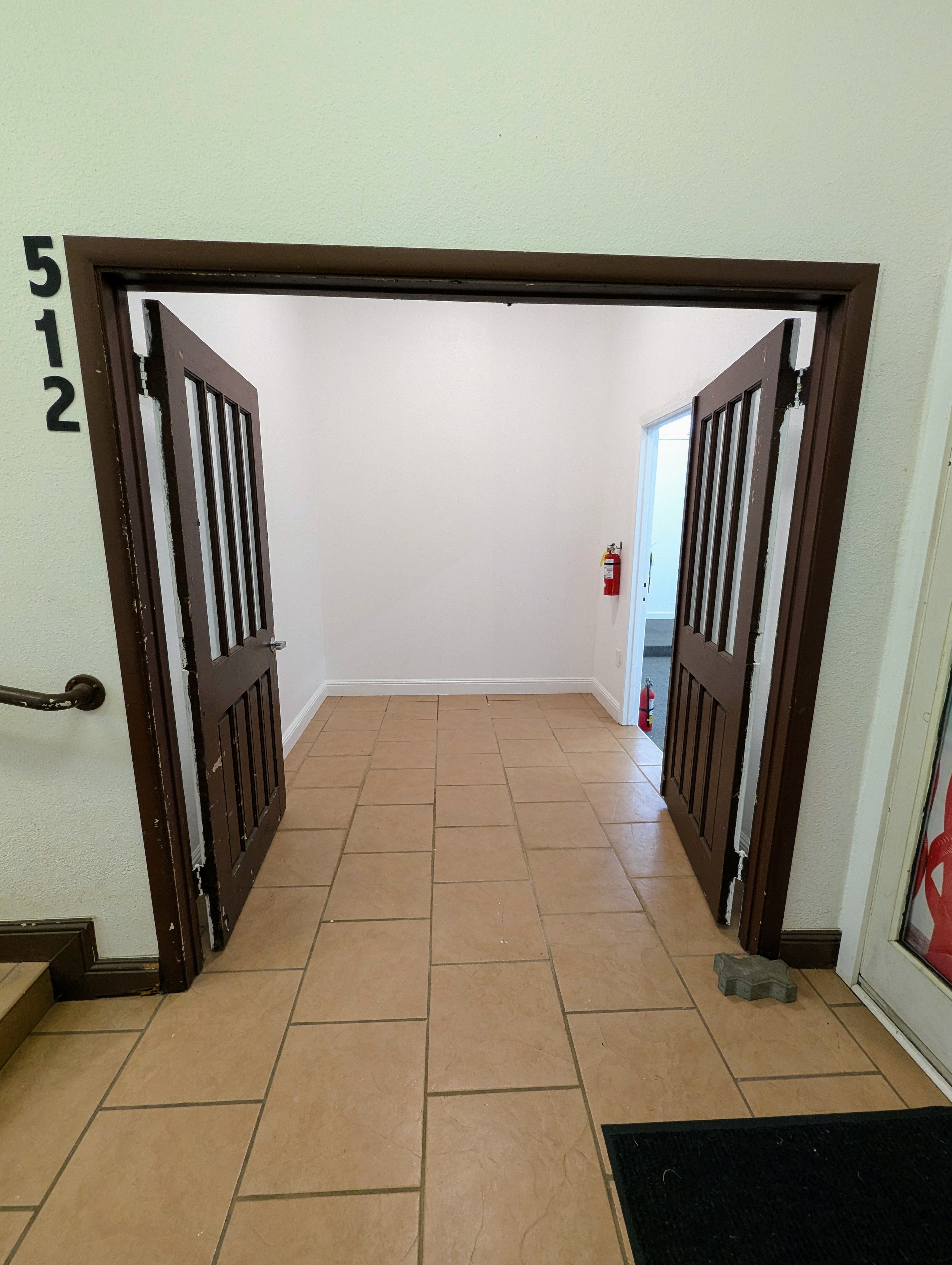 Aina Hou Shopping Center, 3366 Waapa Road, Lihue, HI 96766