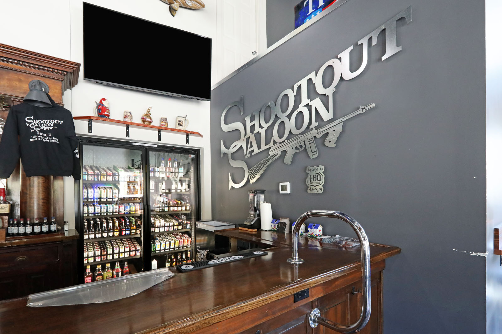 Sports Bar with Storage Facility and Car Wash, 3571 310th Street, Dexter, IA 50070