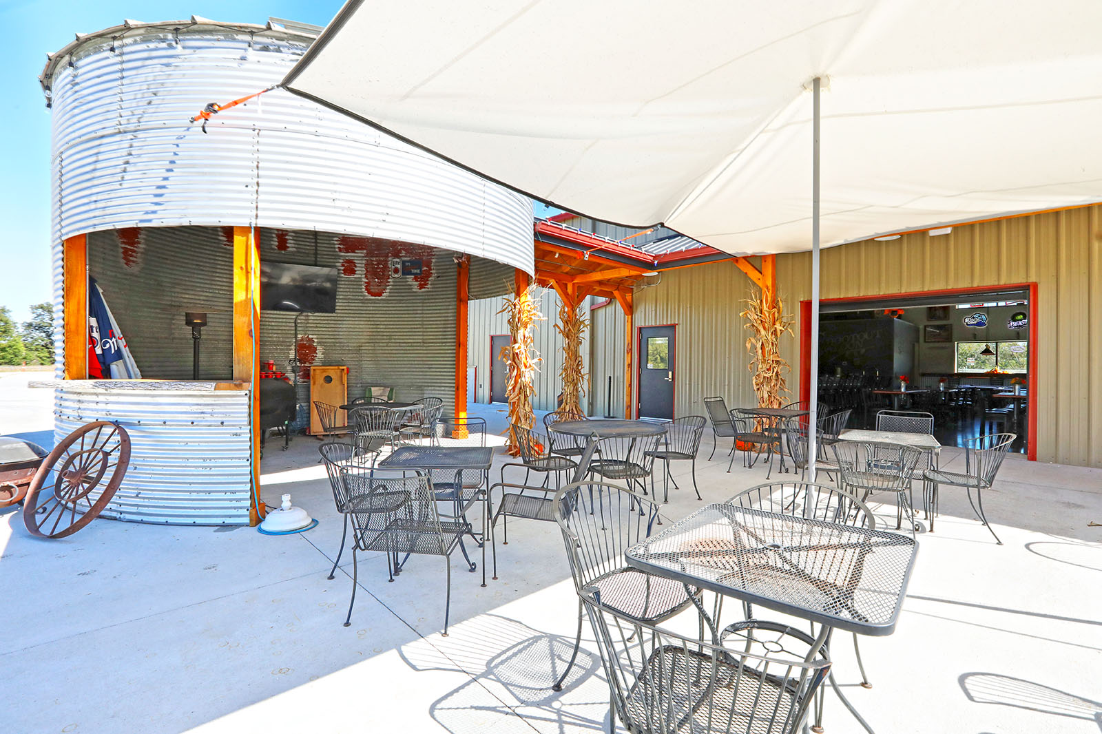 Sports Bar with Storage Facility and Car Wash, 3571 310th Street, Dexter, IA 50070