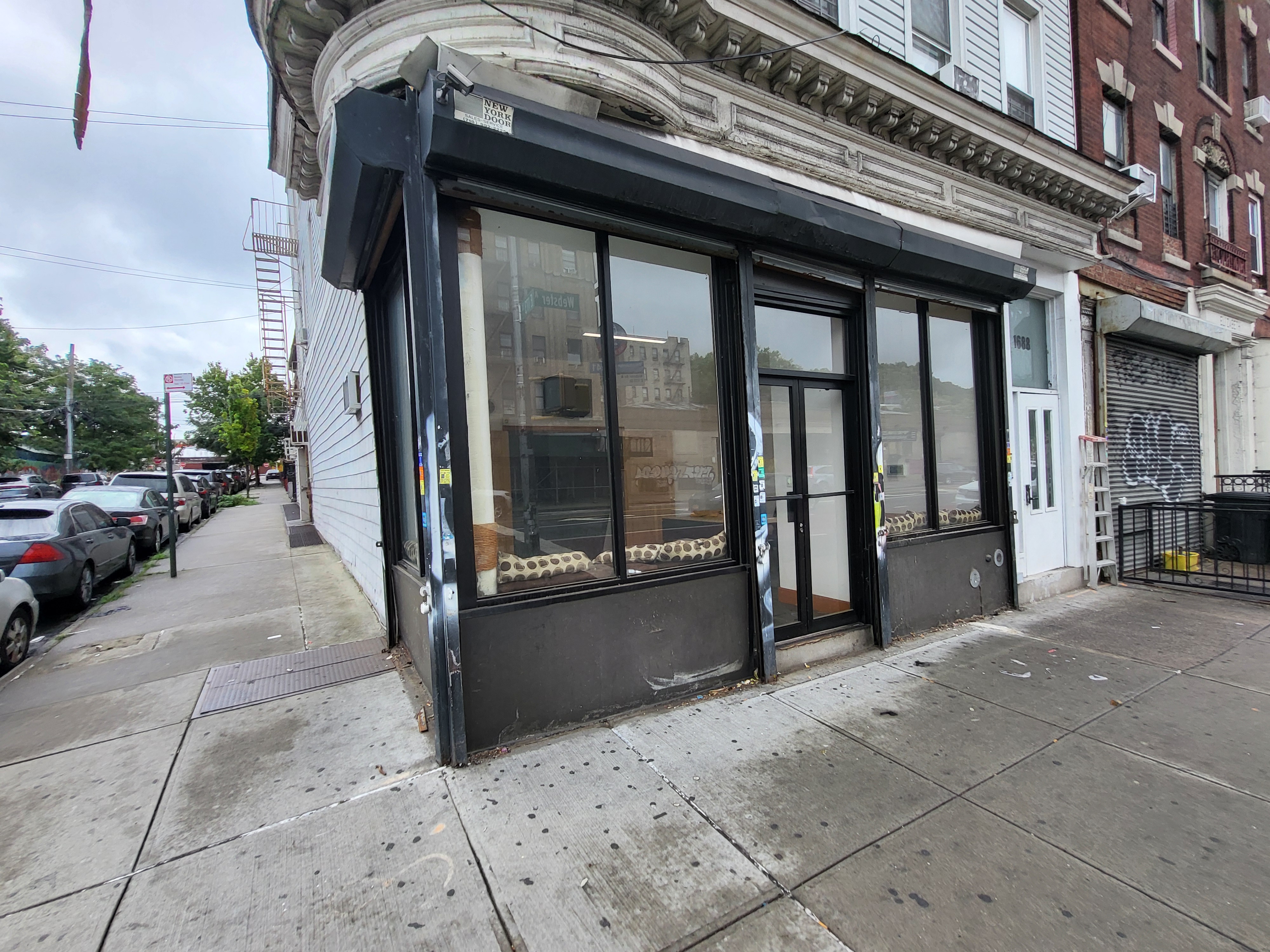1688 Webster