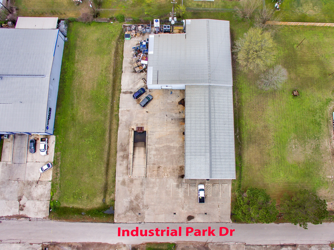 31819 Industrial Park Drive, Pinehurst, 77362, 31819 Industrial Park Drive, Pinehurst, TX 77362