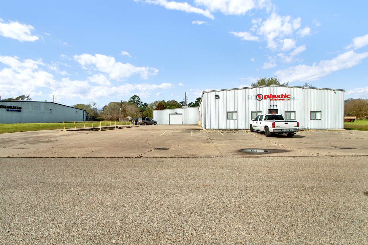 31819 Industrial Park Drive, Pinehurst, 77362, 31819 Industrial Park Drive, Pinehurst, TX 77362
