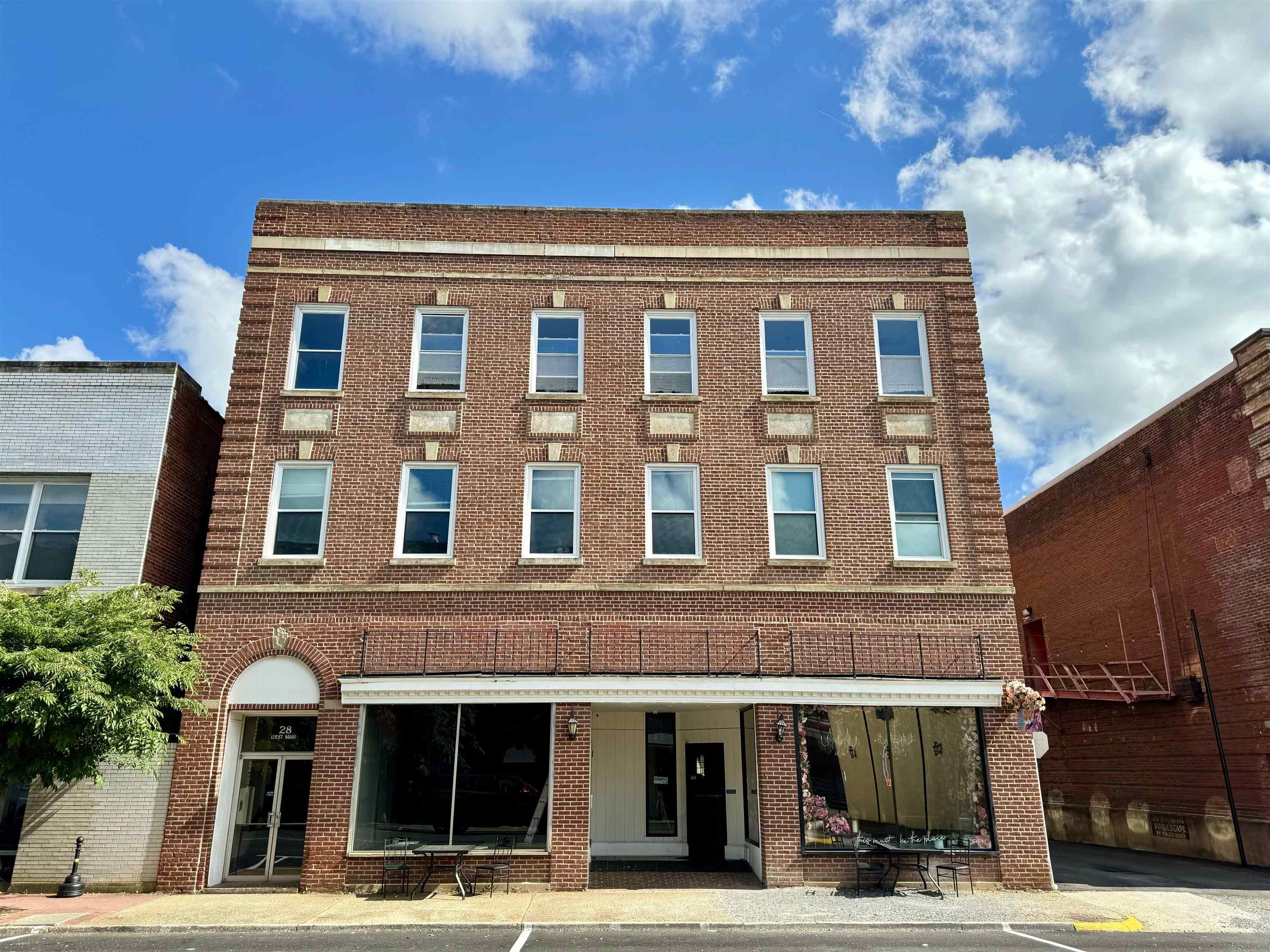 28 W. Main Street, Pulaski