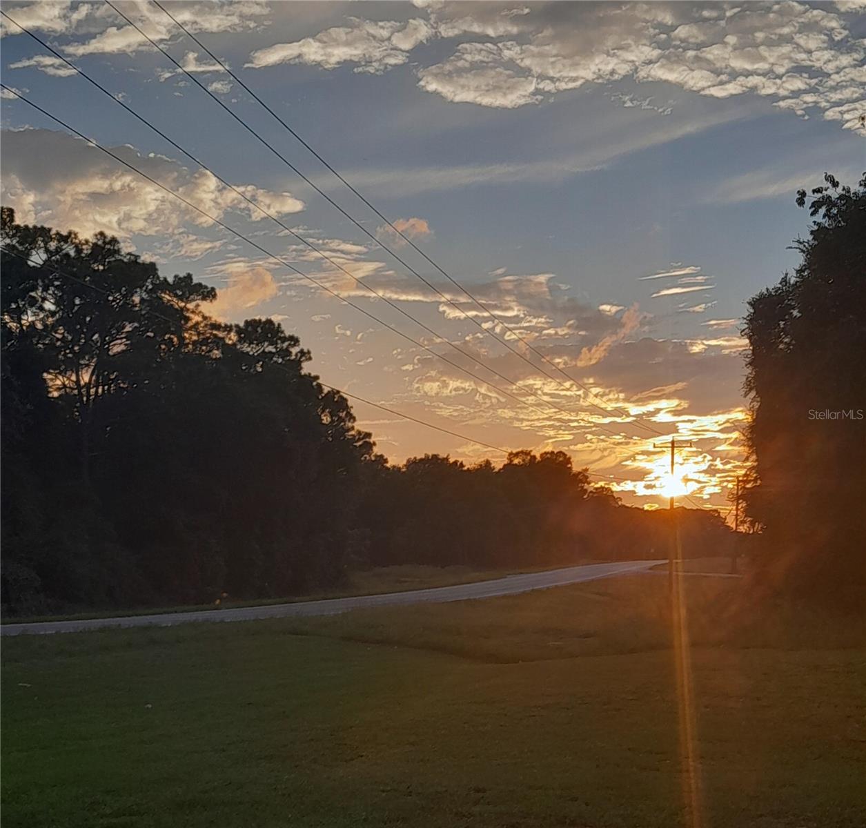 Commercial/Residential building On Hwy 40, 17873 Florida 40, Silver Springs, FL 34488