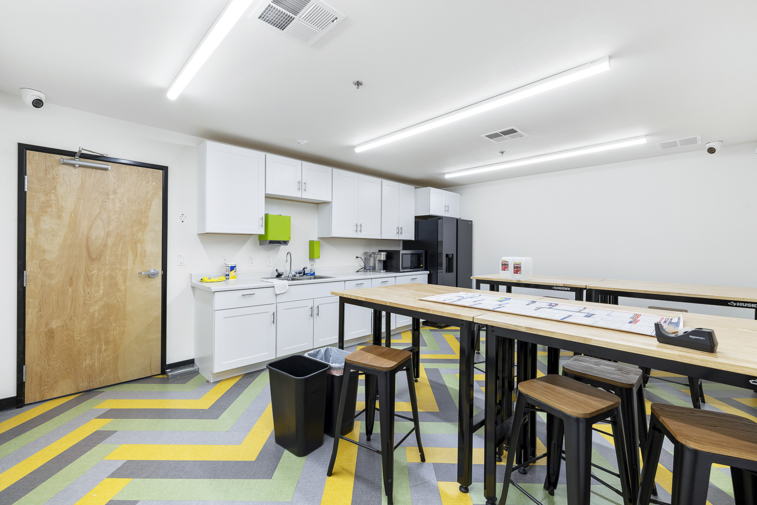 Custom-Built Industrial Production Building, 1450 Enterprise Drive, Lemoore, CA 93245