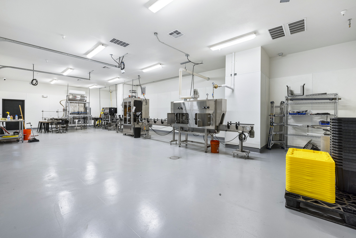 Custom-Built Industrial Production Building, 1450 Enterprise Drive, Lemoore, CA 93245