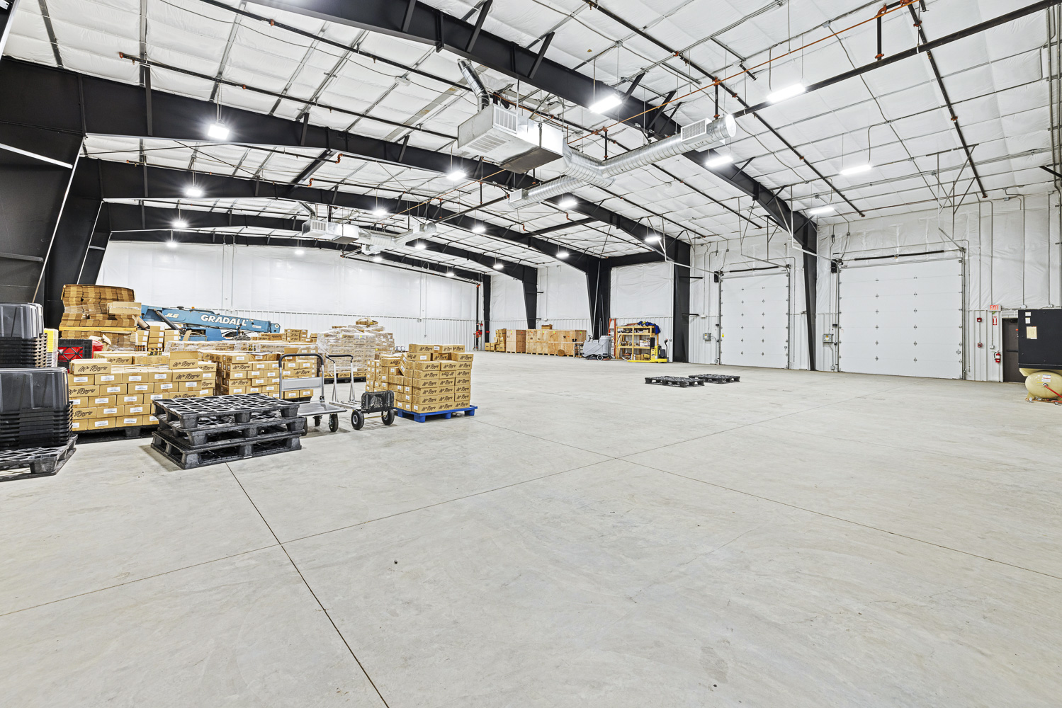Custom-Built Industrial Production Building, 1450 Enterprise Drive, Lemoore, CA 93245