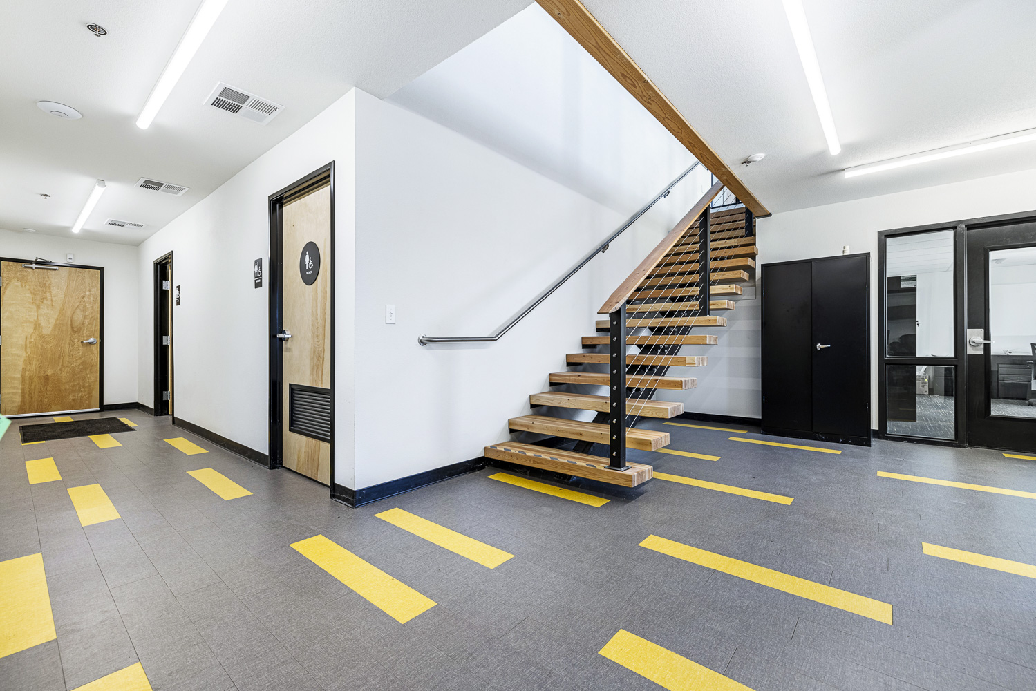 Custom-Built Industrial Production Building, 1450 Enterprise Drive, Lemoore, CA 93245