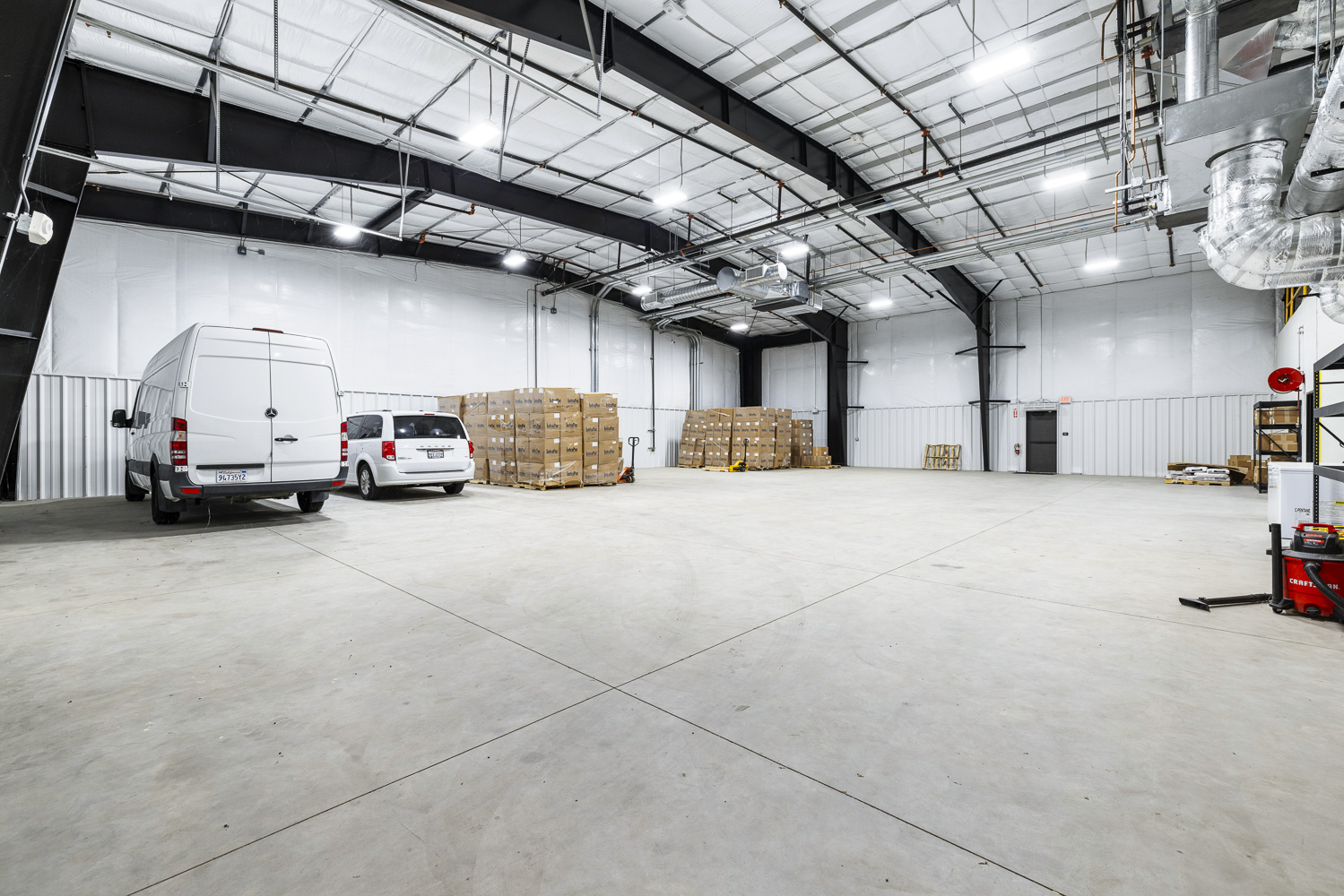 Custom-Built Industrial Production Building, 1450 Enterprise Drive, Lemoore, CA 93245
