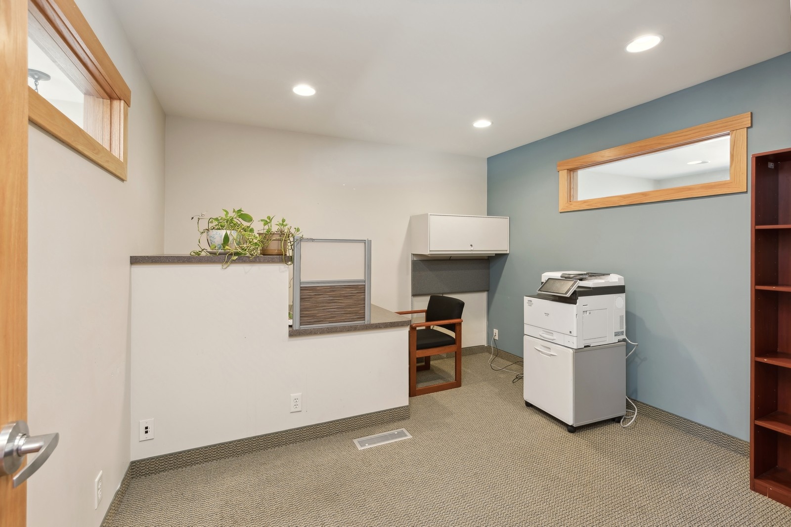 Robbinsdale Office, 3822 W Broadway, Minneapolis, MN 55422