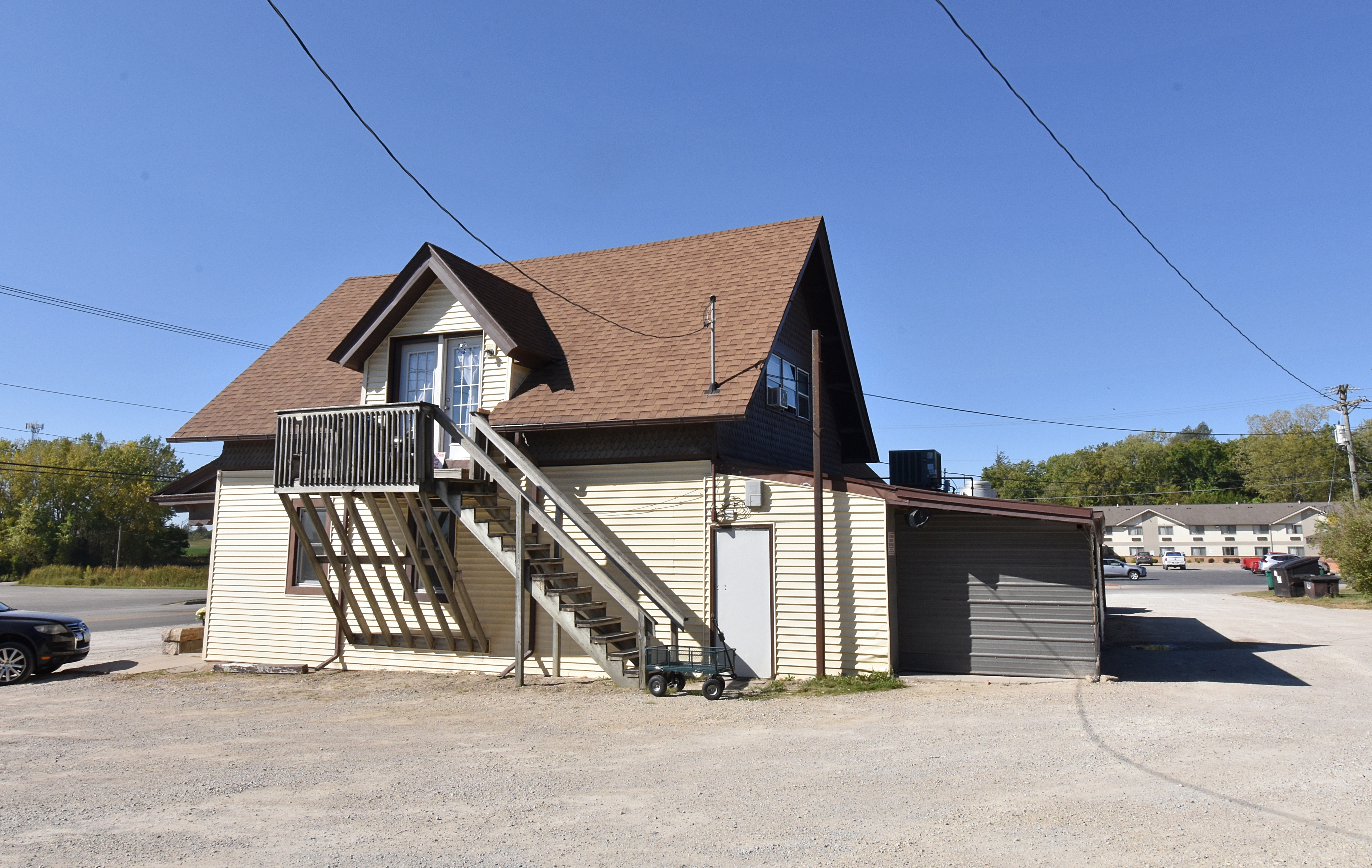 1826 1st Street West, Independence, IA 50644