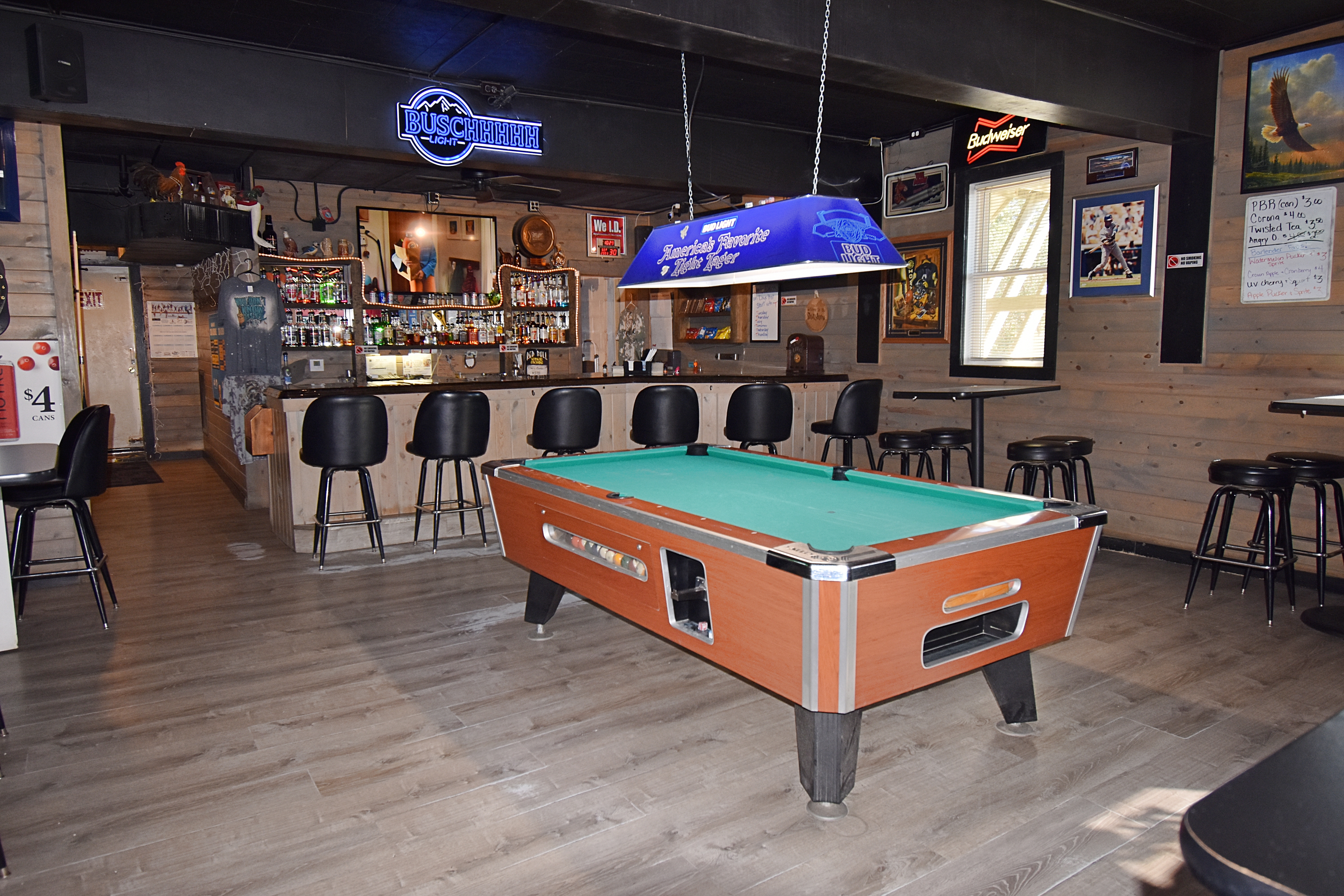 1826 1st Street West, Independence, IA 50644