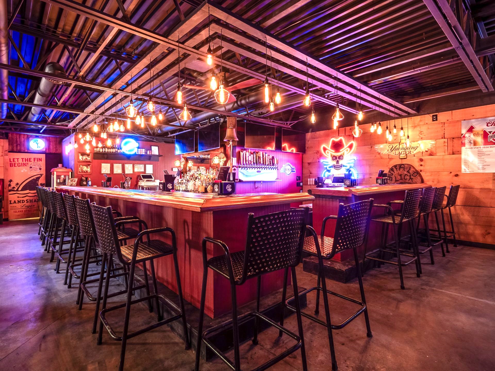 HOTTEST NEW BAR IN BUCKEYE LAKE!, 13607 Shell Beach Road Northeast, Thornville, OH 43076
