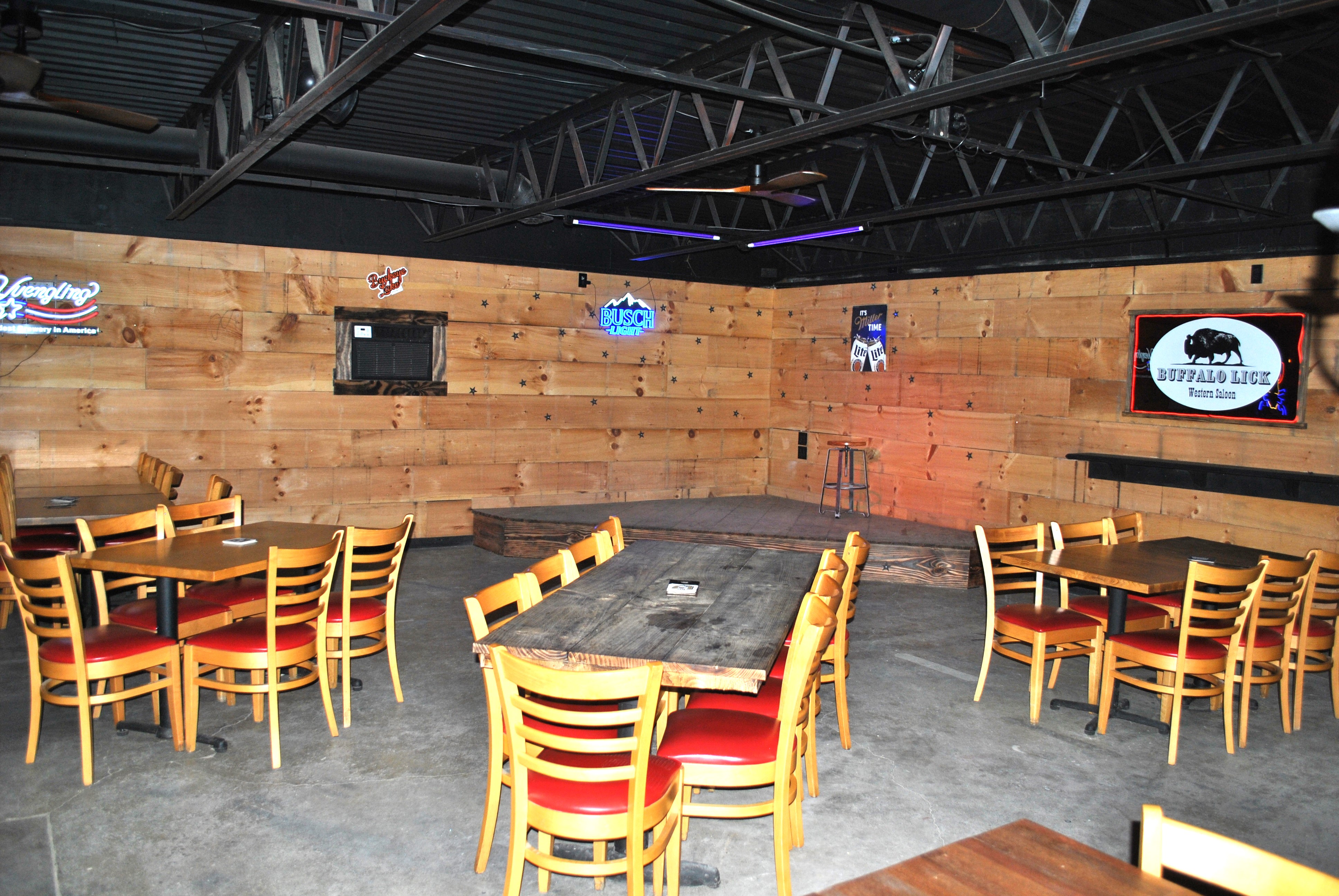 HOTTEST NEW BAR IN BUCKEYE LAKE!, 13607 Shell Beach Road Northeast, Thornville, OH 43076