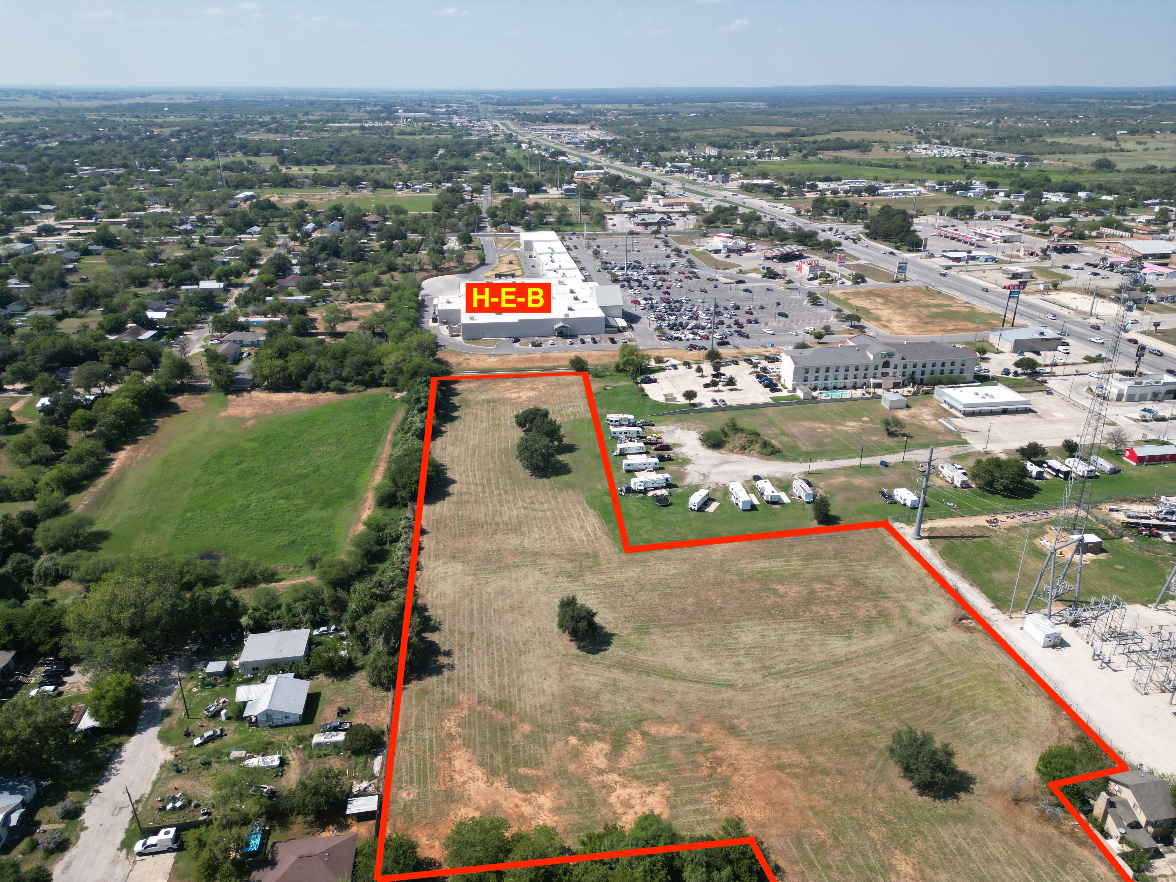 1521 A. St (5.58 +/- Acres), 1101-1199 7th Street, Floresville, TX 78114