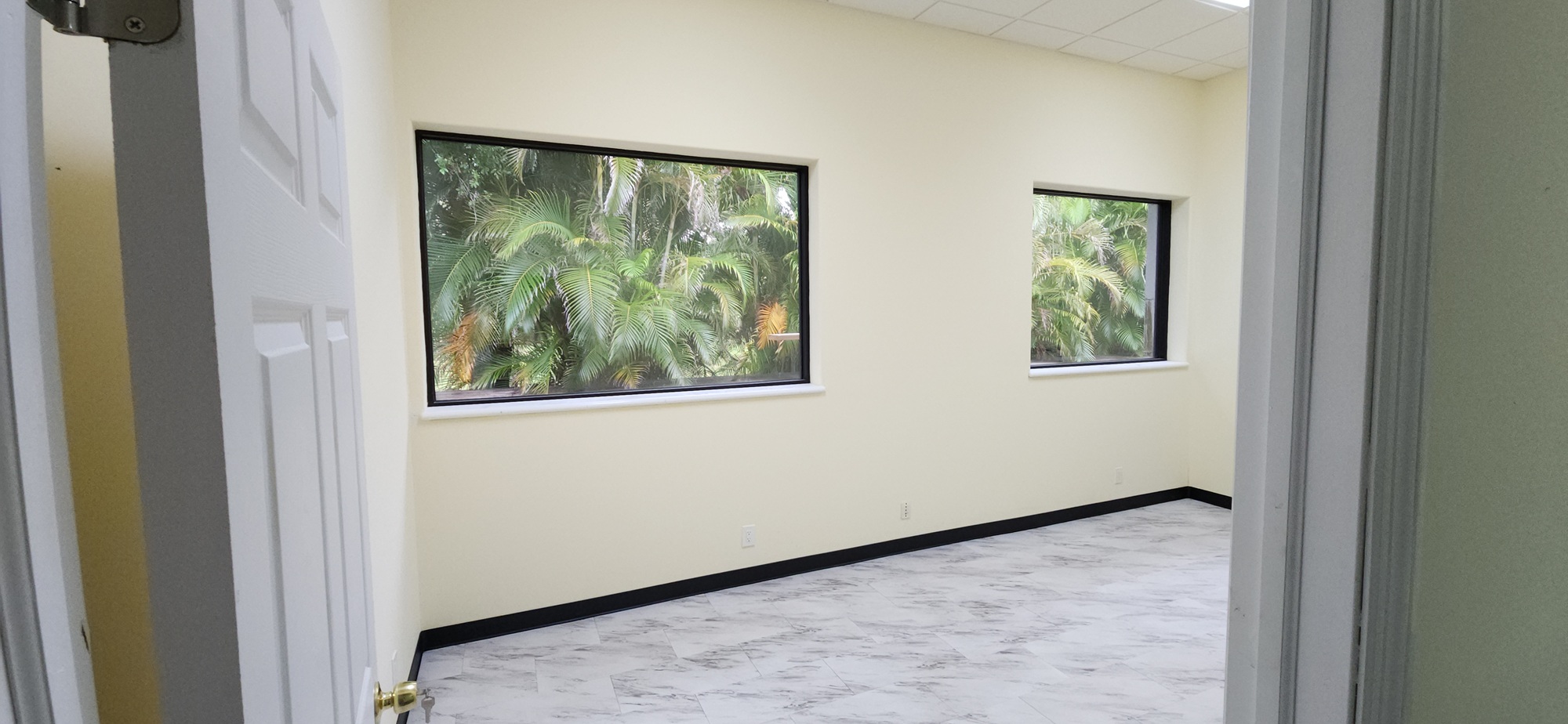 Great Live/Work Opportunity in Downtown Fort Myers, 3131 East Riverside Drive, Fort Myers, FL 33916