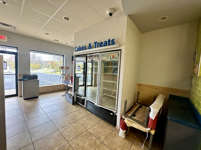C & N Plaza Retail Spaces for Lease, 3233 West Saginaw Highway, Lansing, MI 48917