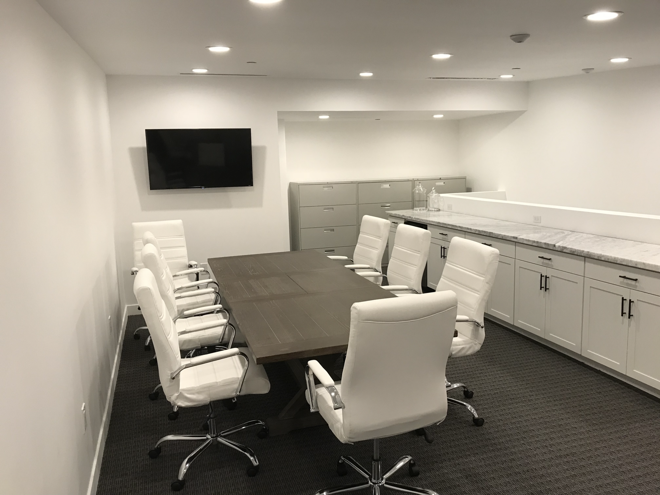 45 Goldenland Court, Sacramento, CA 95834