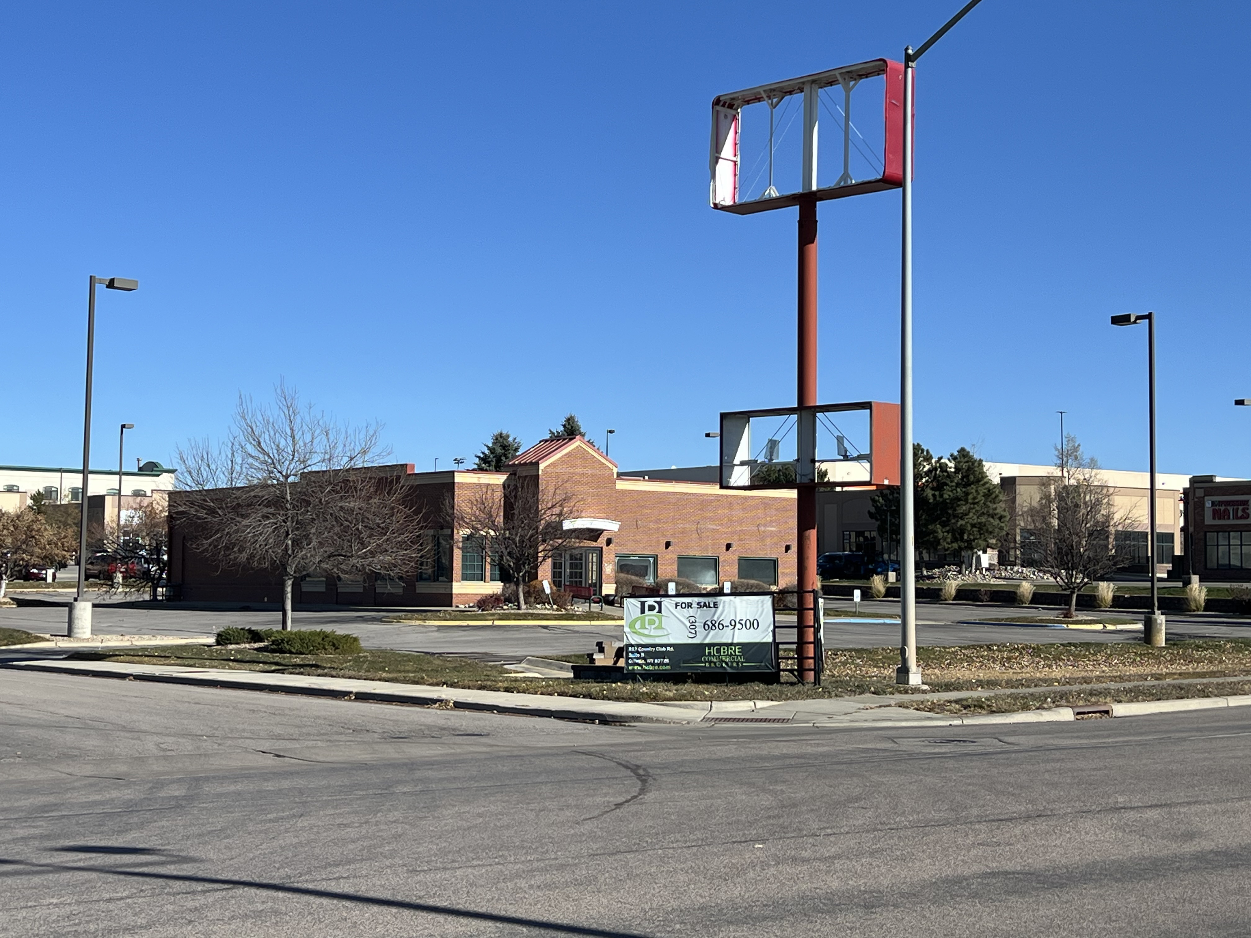 1927 Cliff Davis Drive (former Applebees), 1927 Cliff Davis Drive, Gillette, WY 82718
