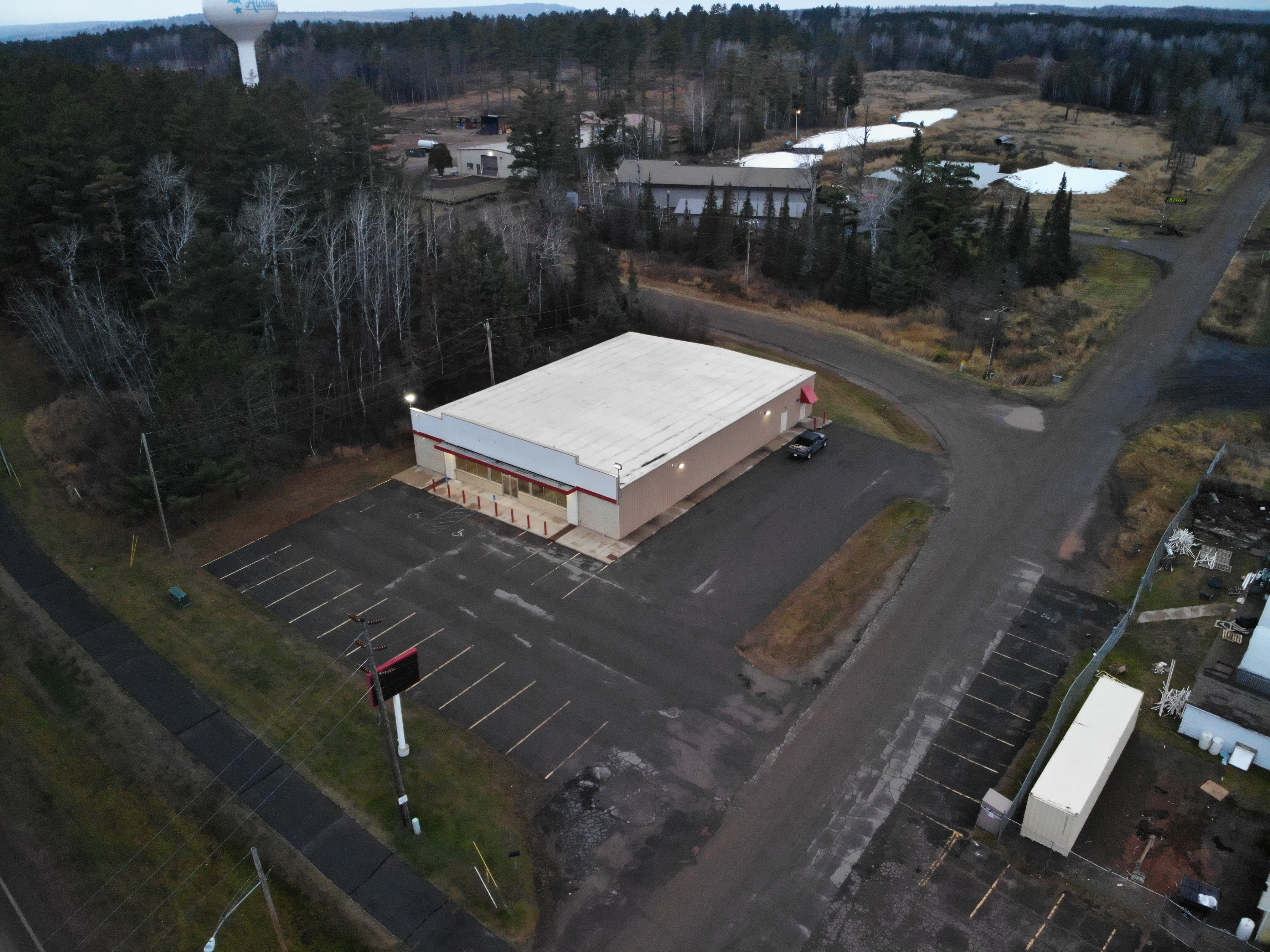 704 West 3rd Avenue North, Aurora, MN 55705