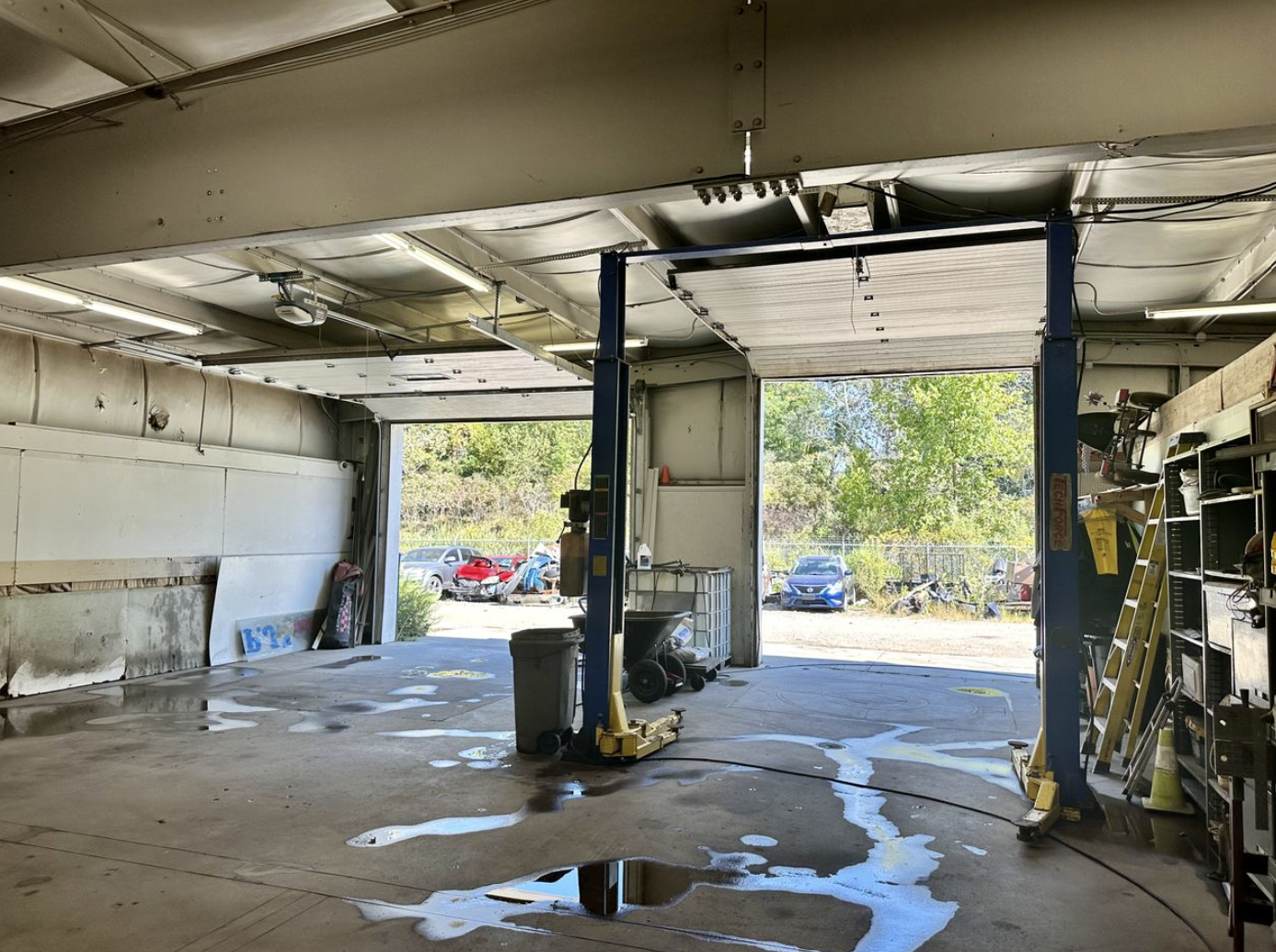 Industrial Zoned Warehouse in City of Lansing For Sale, 1425 Rensen Street, Lansing, MI 48910