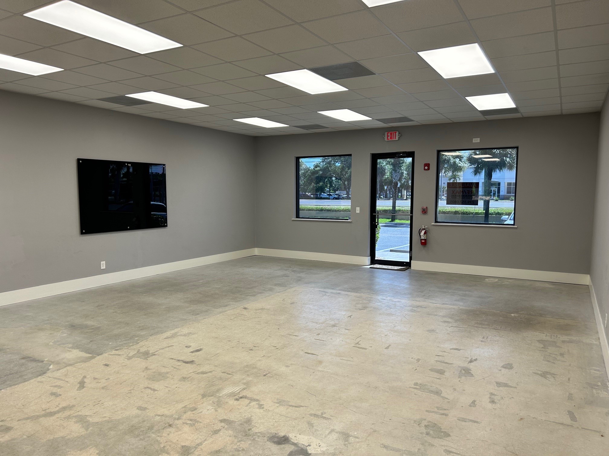 Preserve Plaza #102, 18070 South Tamiami Trail, Fort Myers, FL 33908