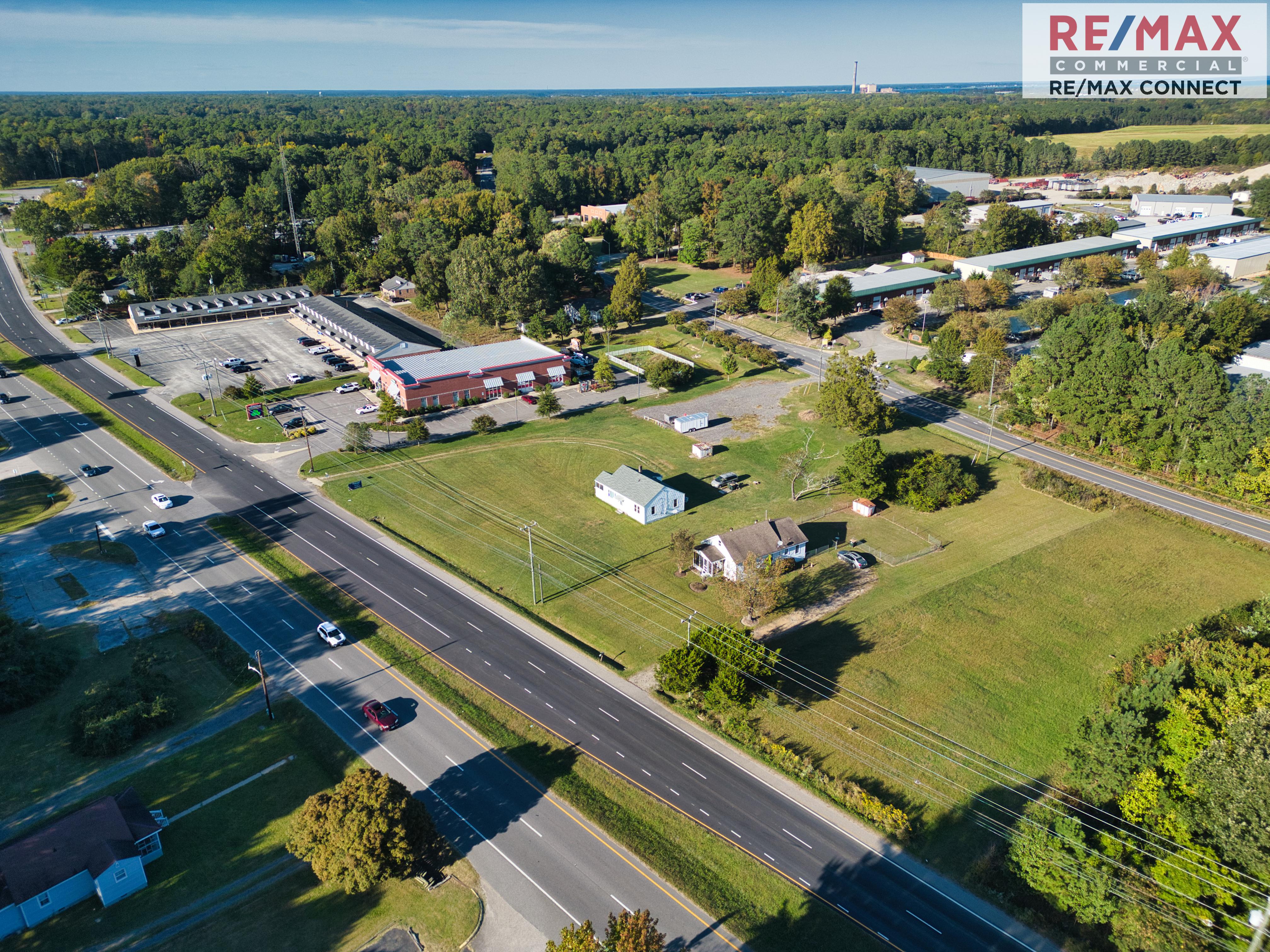 7214 & 7216 George Washington Memorial Hwy - Yorktown, 7214 George Washington Memorial Highway, Yorktown, VA 23692