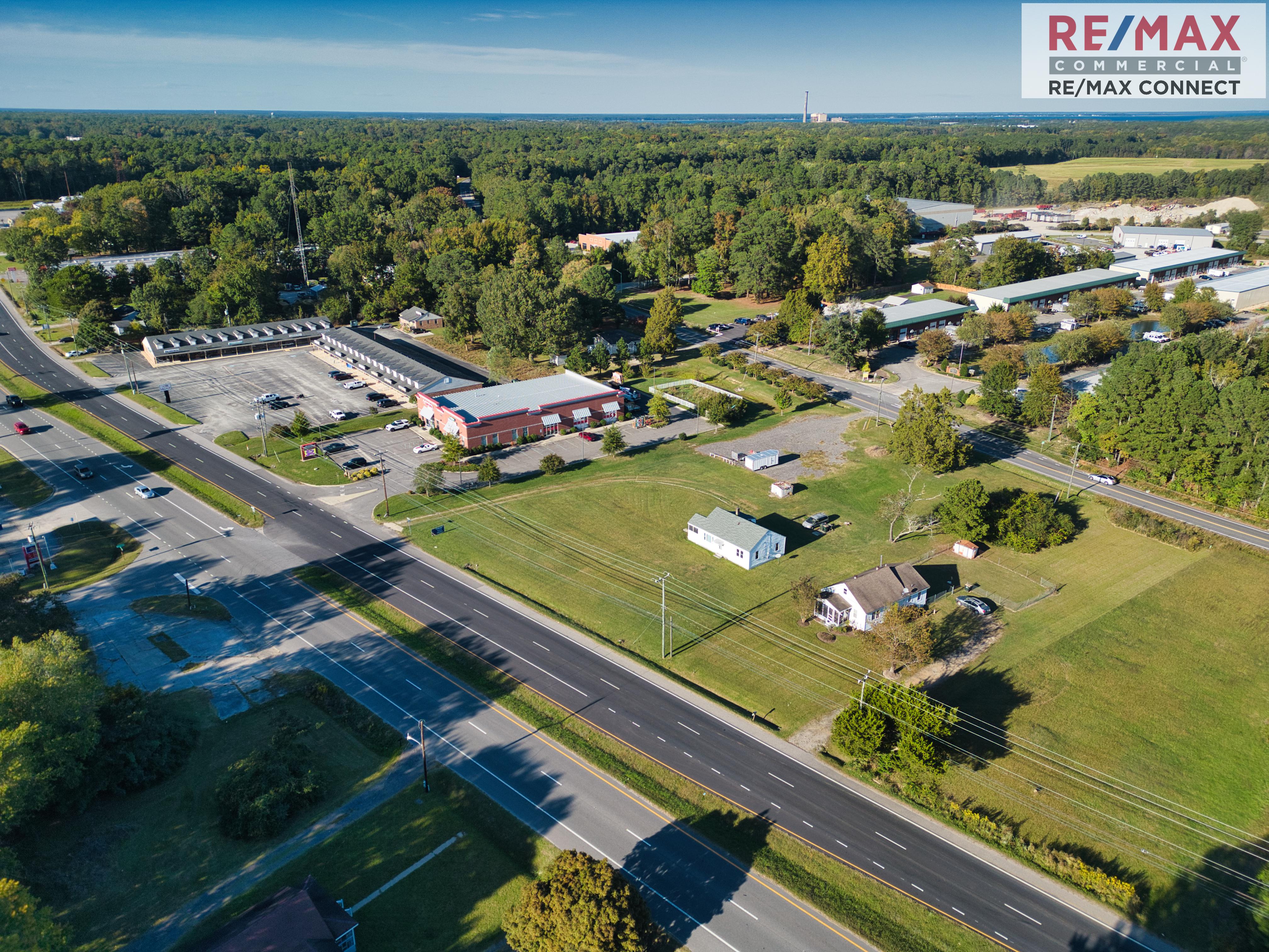 7214 & 7216 George Washington Memorial Hwy - Yorktown, 7214 George Washington Memorial Highway, Yorktown, VA 23692