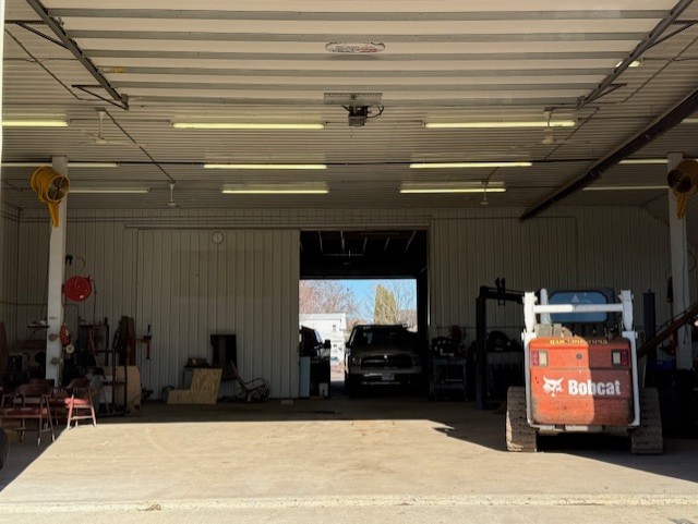 6630277, 210 East Davis Street, Fulda, MN 56131