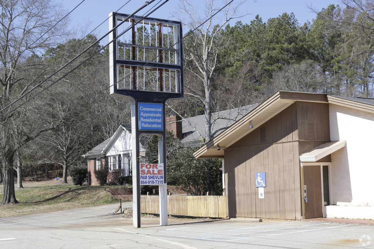 3328-3330 New Easley Hwy, White Horse Corridor Ret Submarket, 3328 New Easley Highway, Greenville, SC 29611